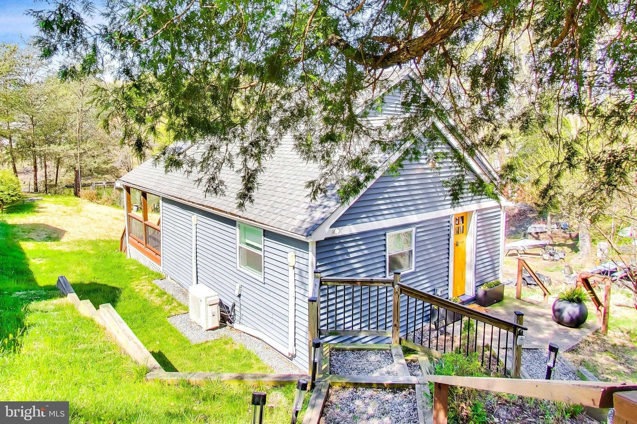 8014 Forest Glen Dr photo 23