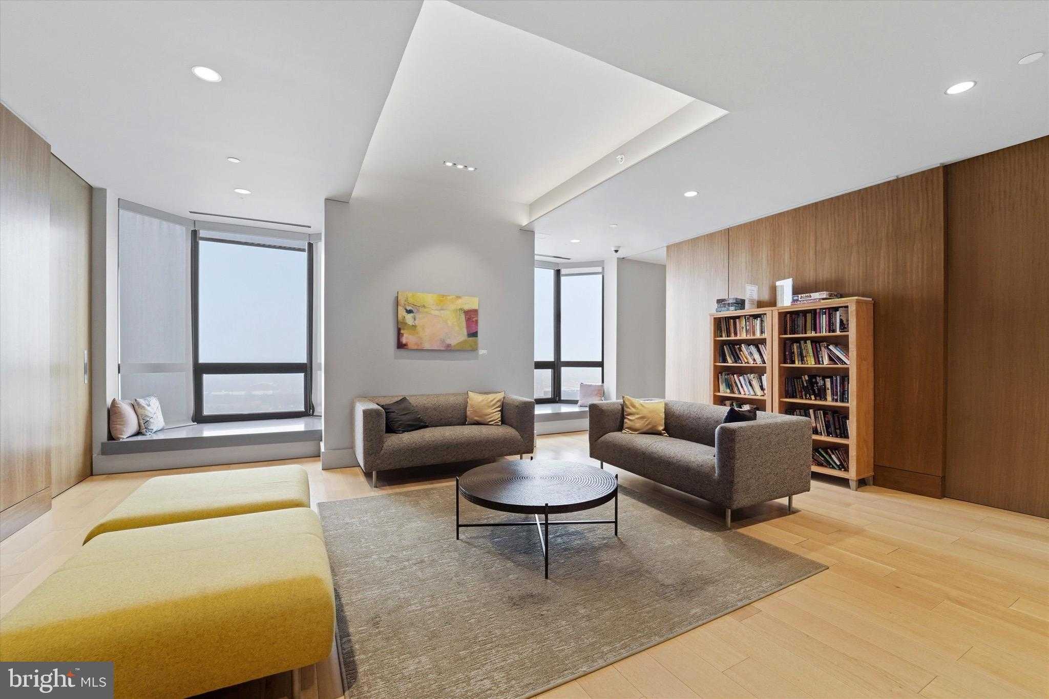 2020 Walnut St photo 36