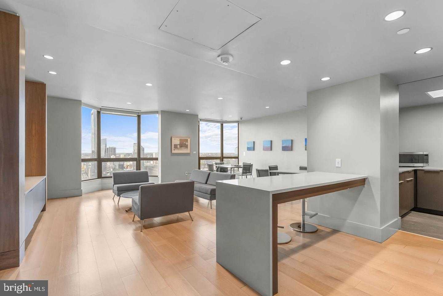 2020 Walnut St photo 39