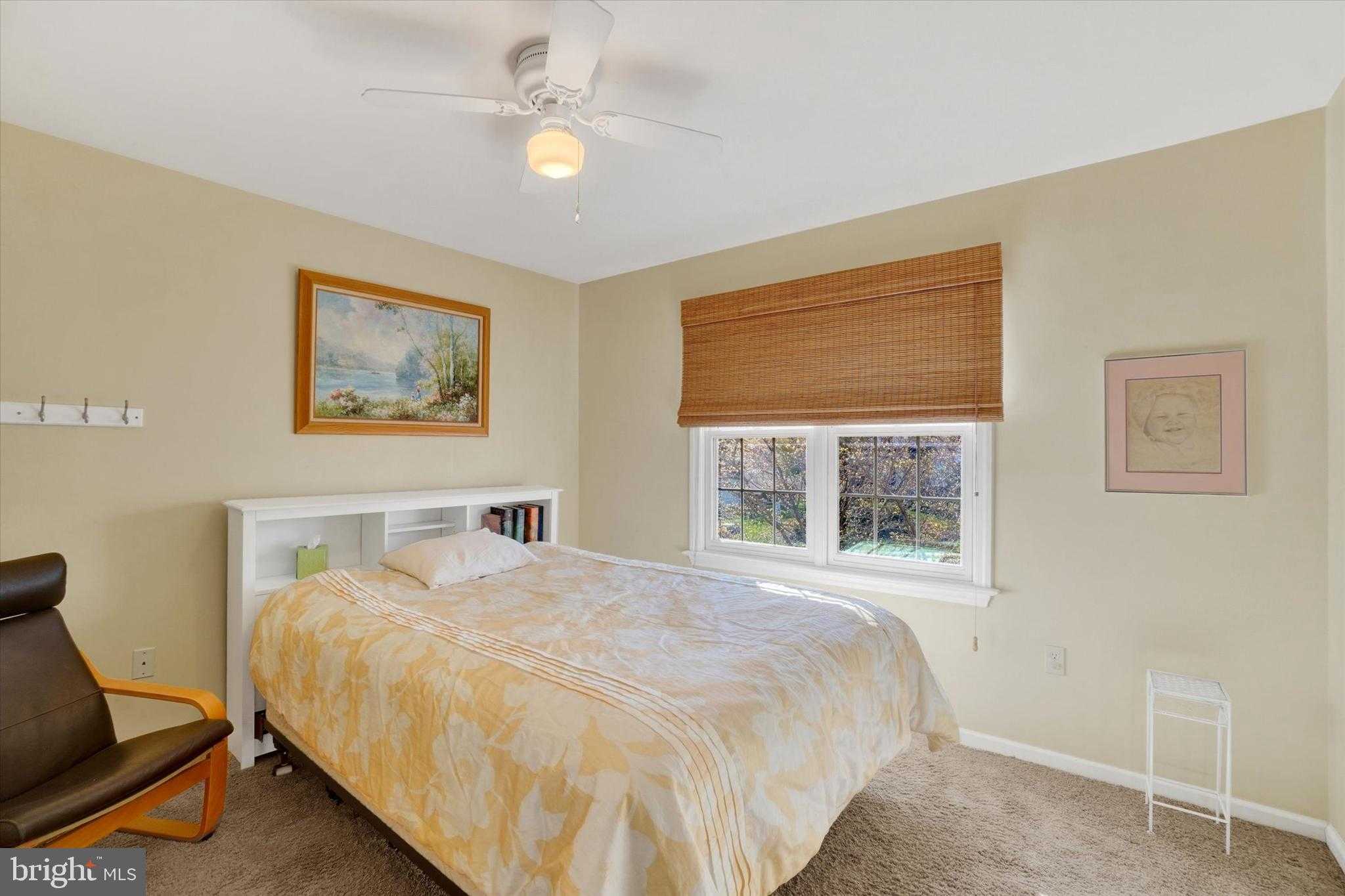 934 Castle Pond Dr photo 20