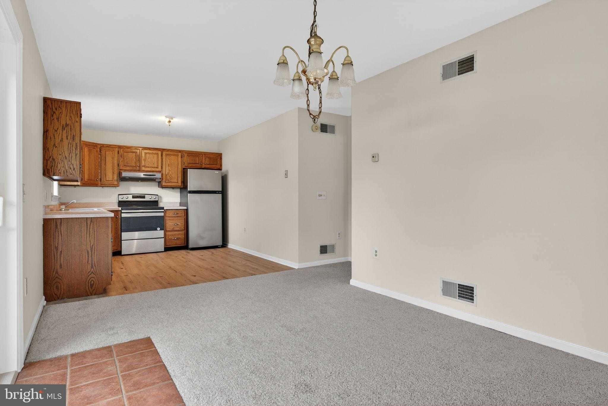 148 Palm Ln photo 12