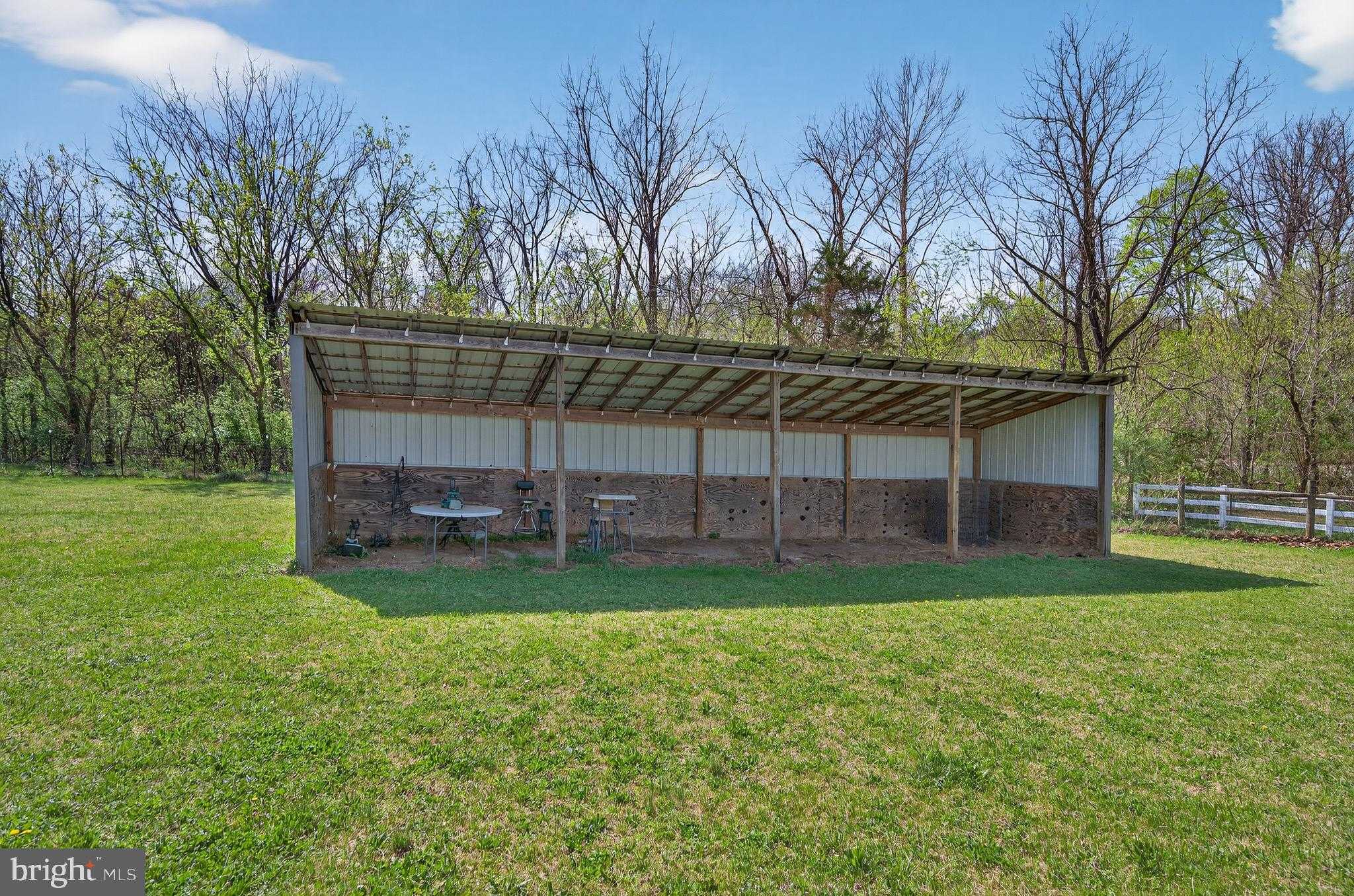 400 Deer Run Cir photo 96