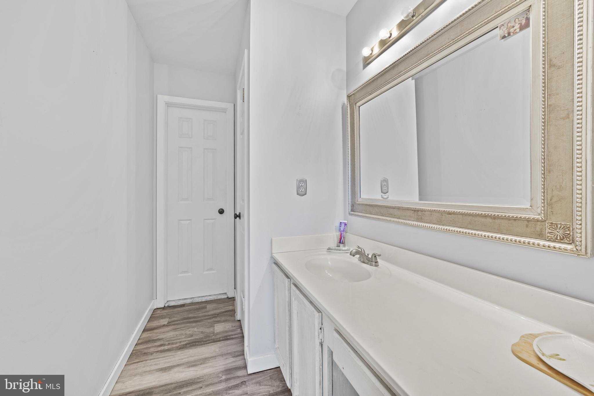 1561 Ritchie Ln photo 41