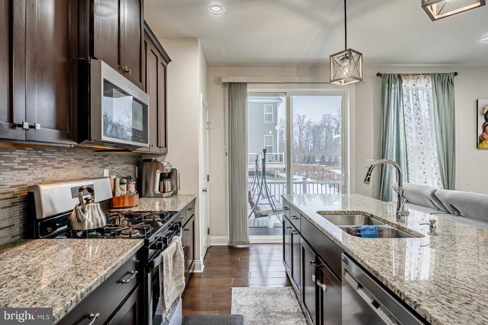 509 Juneberry CT photo 9