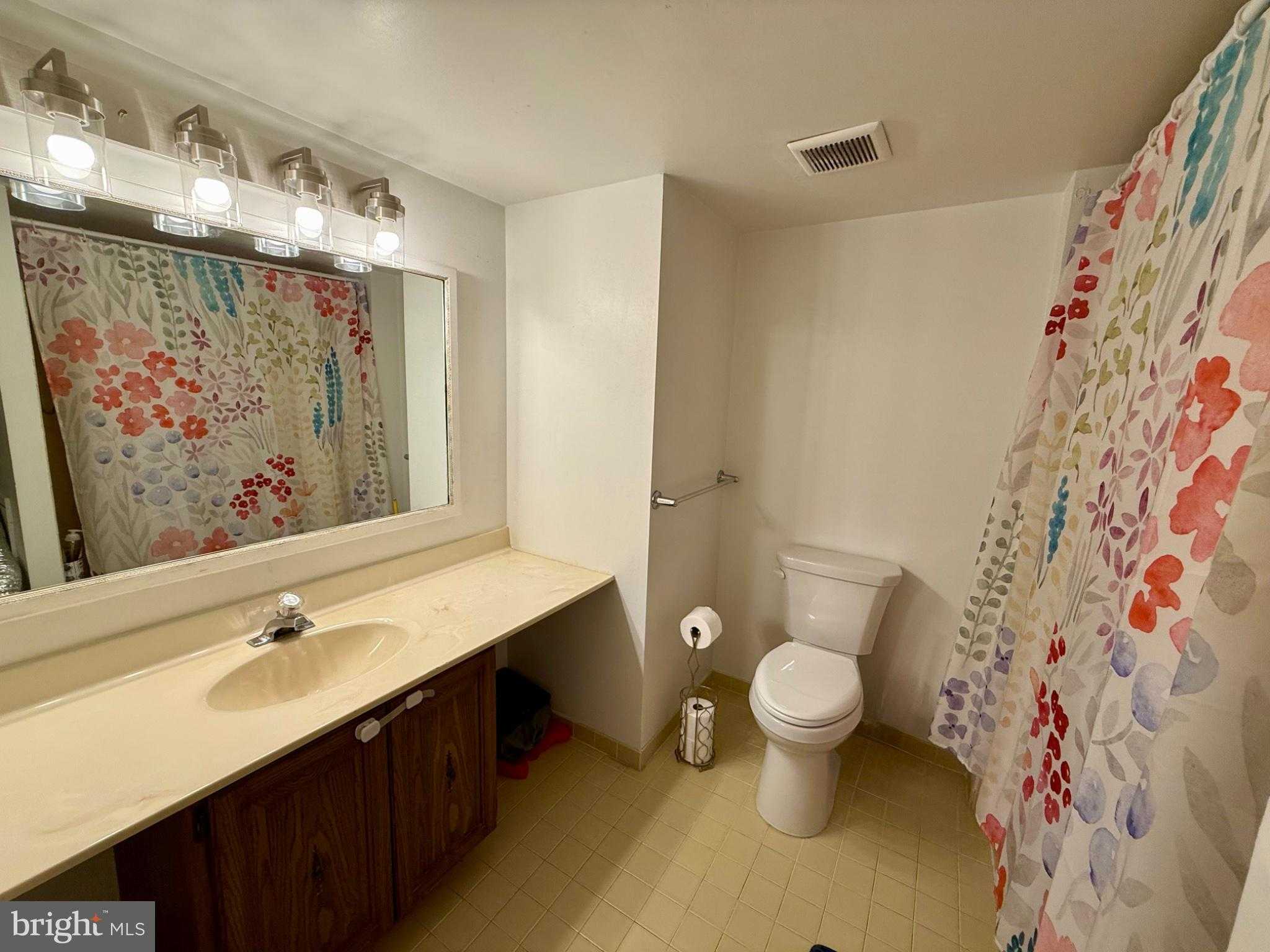 15 Oakridge Dr photo 14