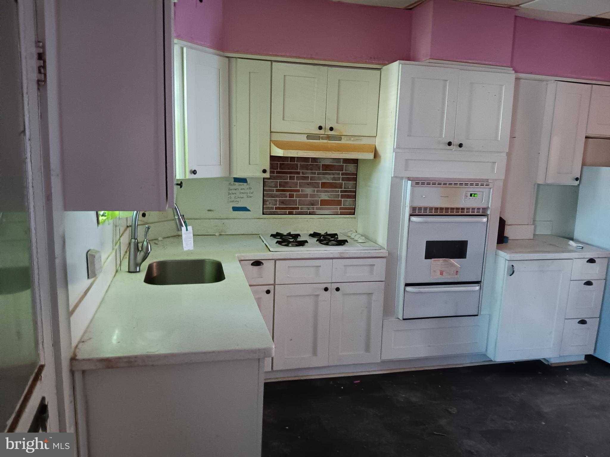 634 Mckewin Ave photo 5