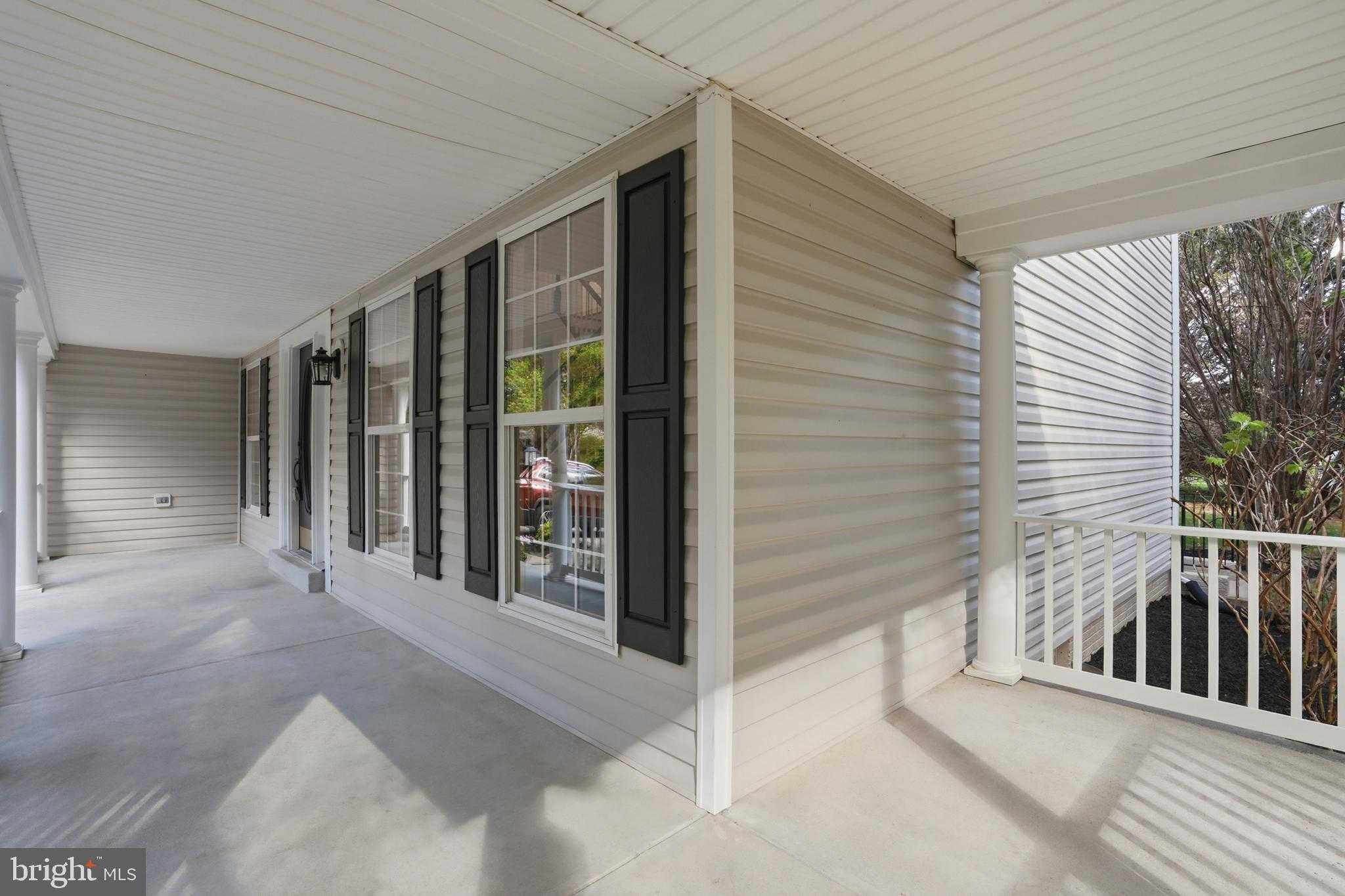 112 Locust Grove Dr photo 9