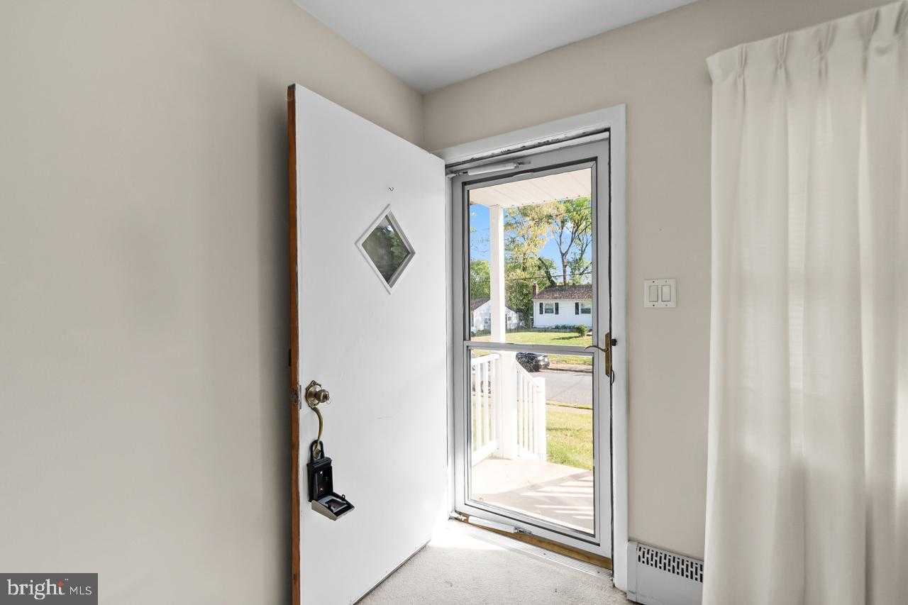 14128 Randall Dr photo 5