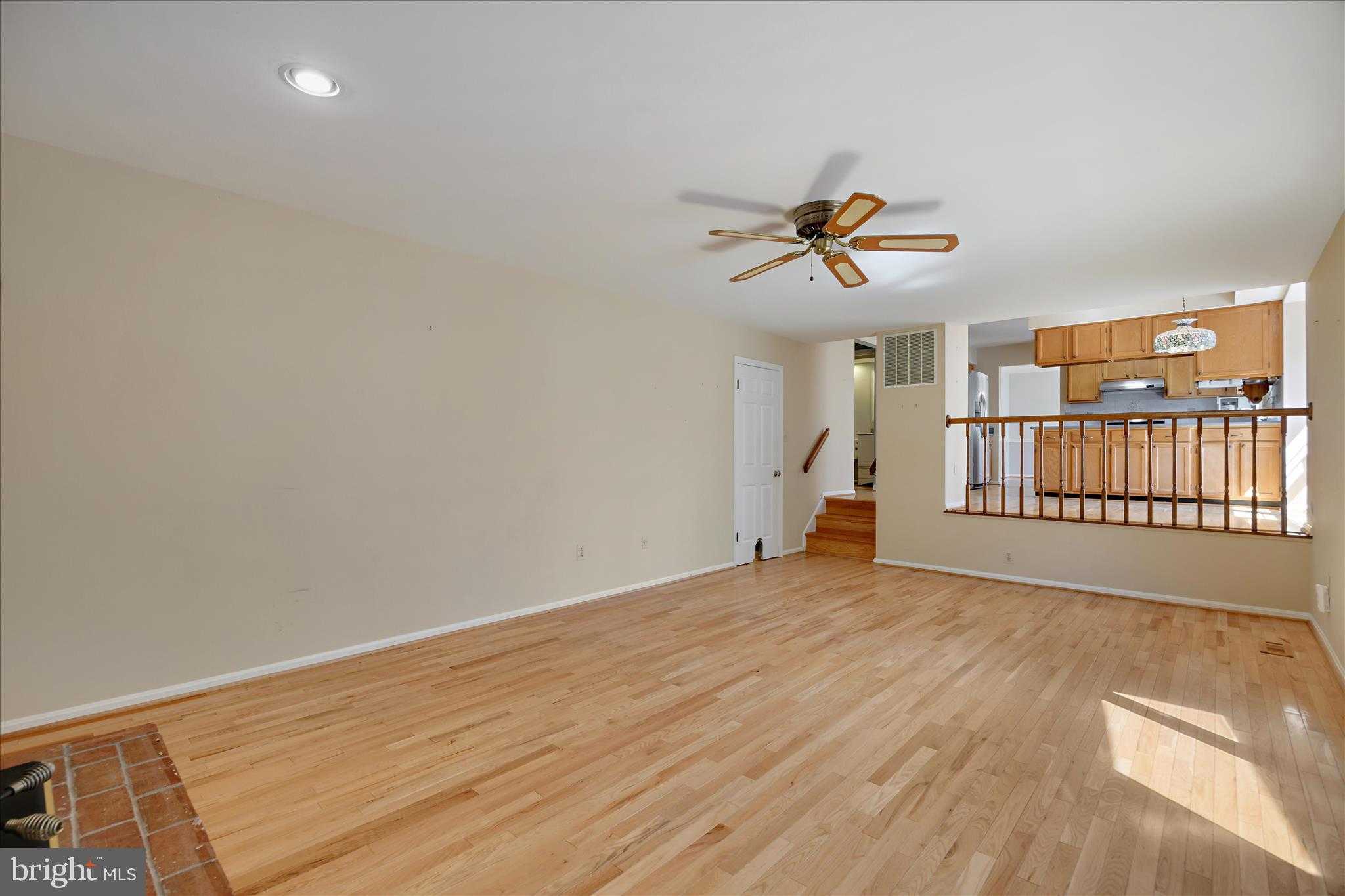 335 Butternut CT photo 22