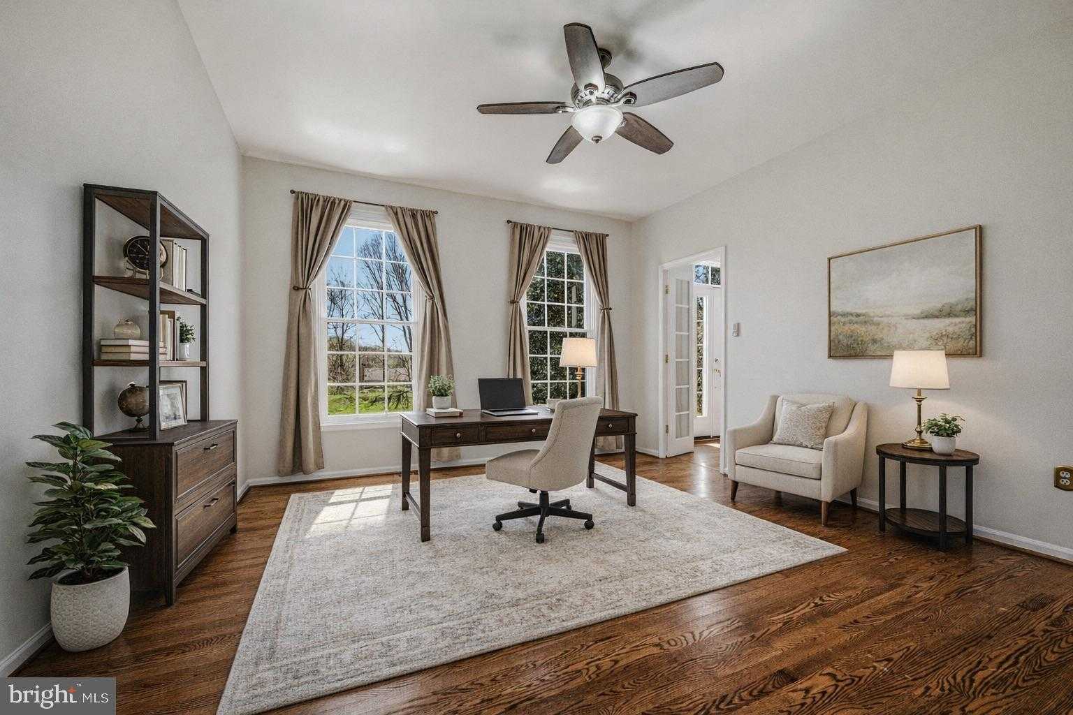 1045 Saint Georges Ln photo 5