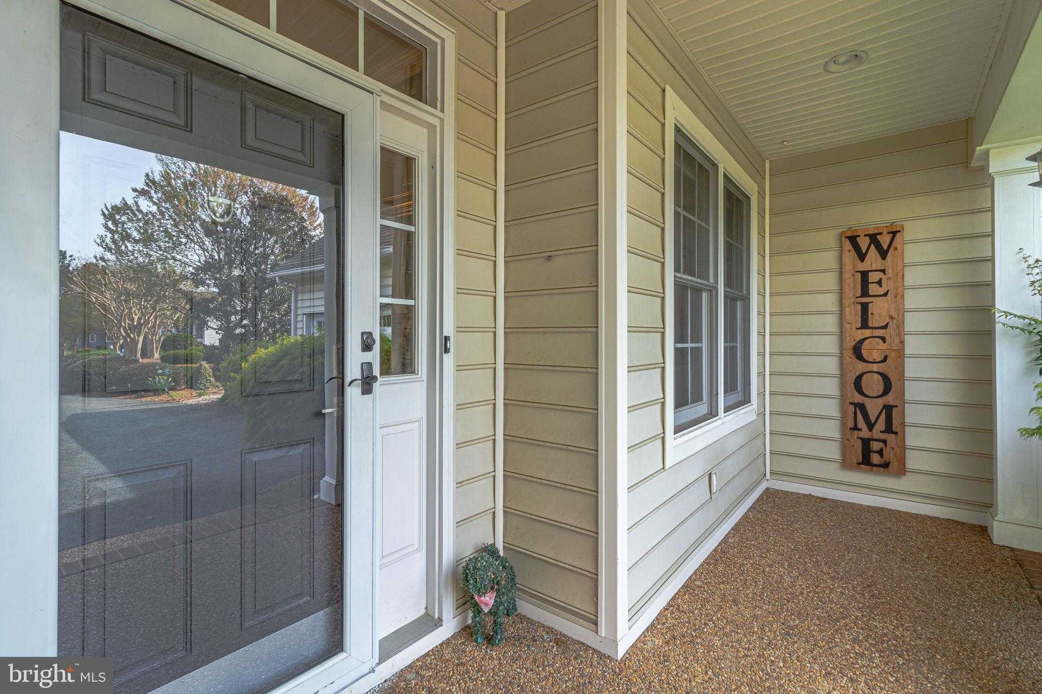 61 Mercers Way photo 4