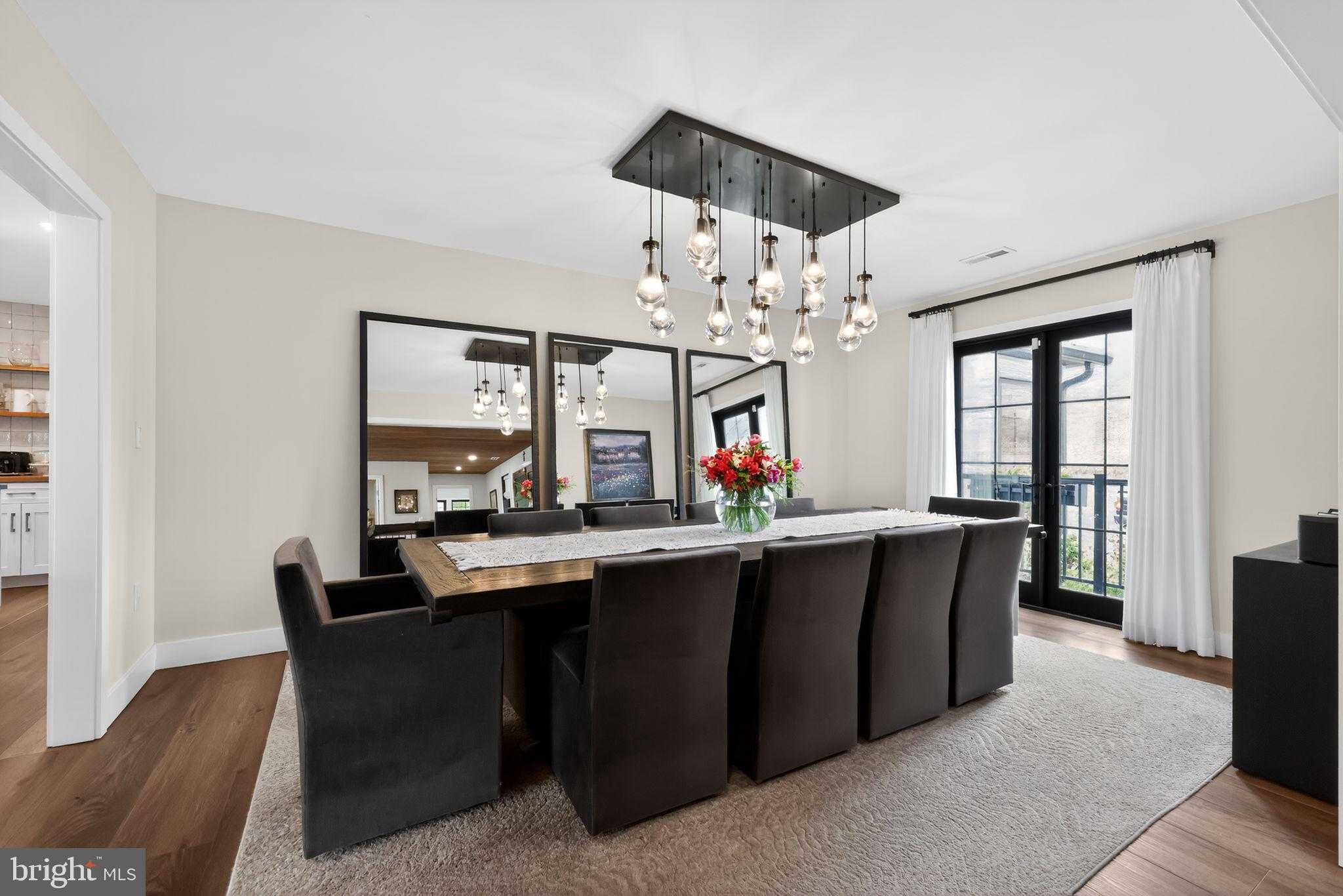 694 Countess Dr photo 18