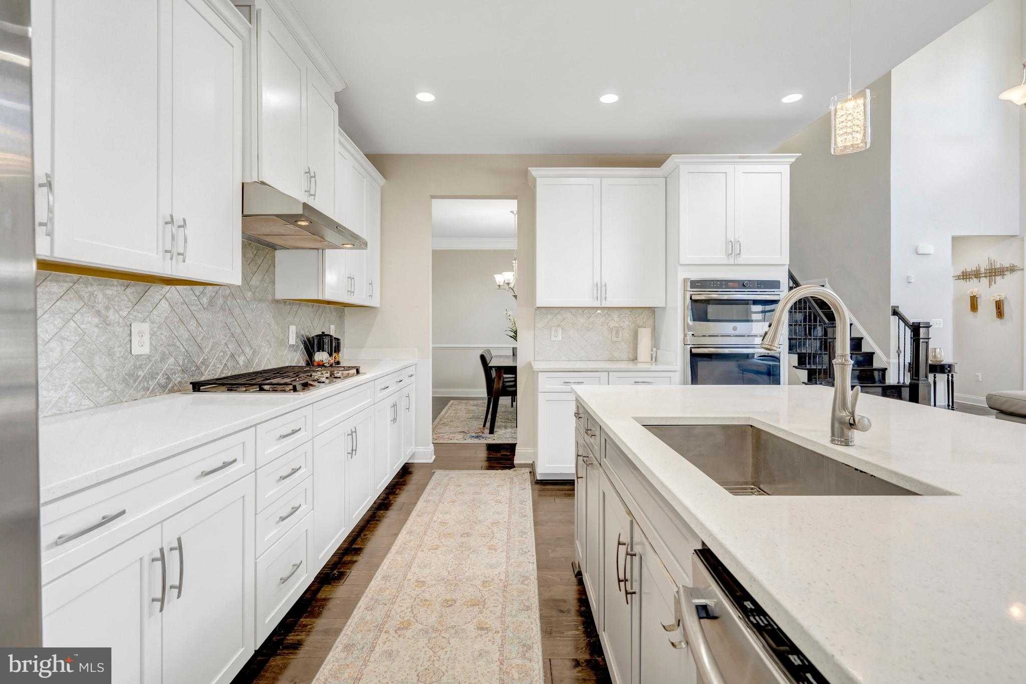 23311 Silcott Woods Ter photo 10