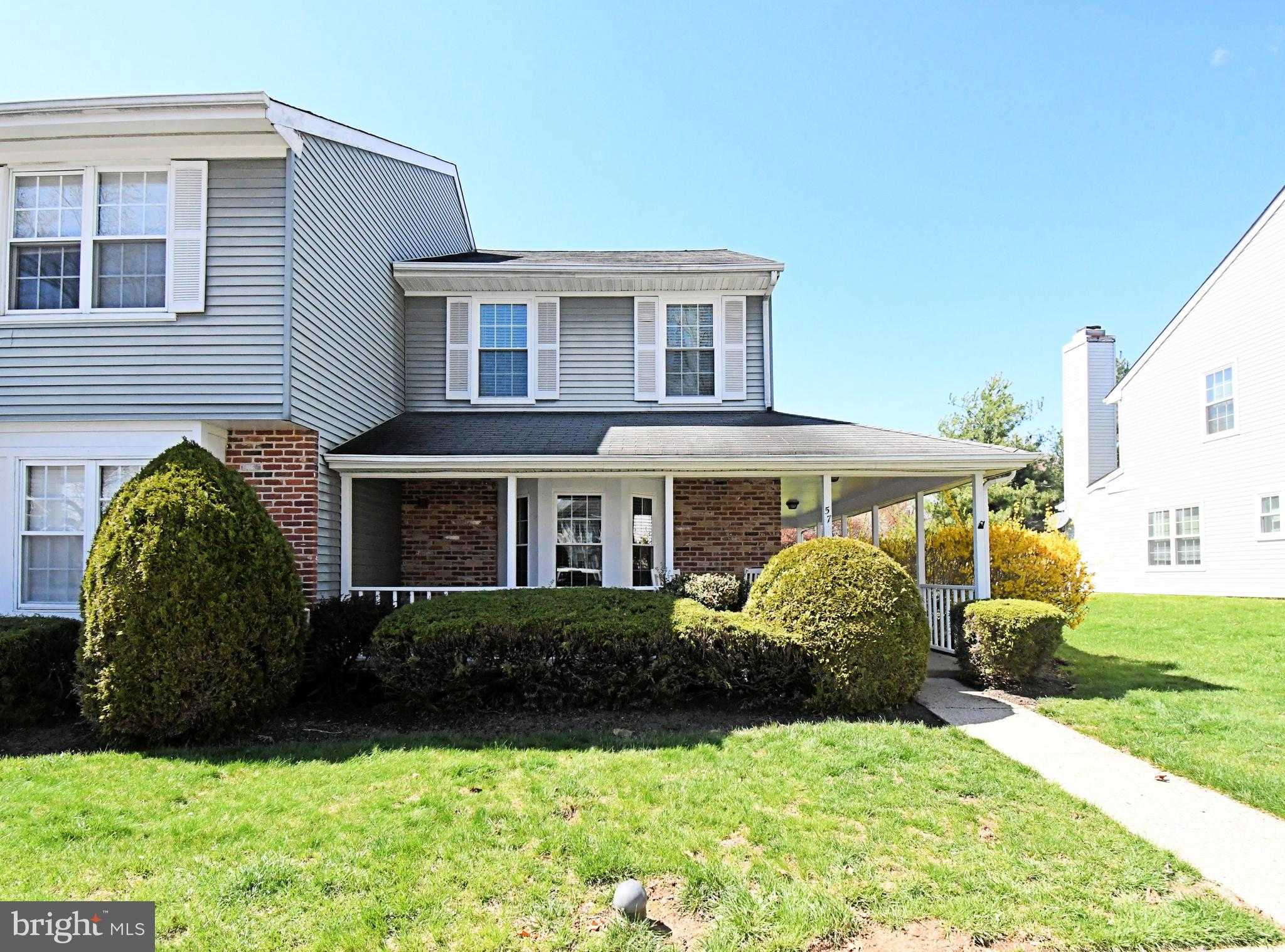 57 Ardsley CT photo 20