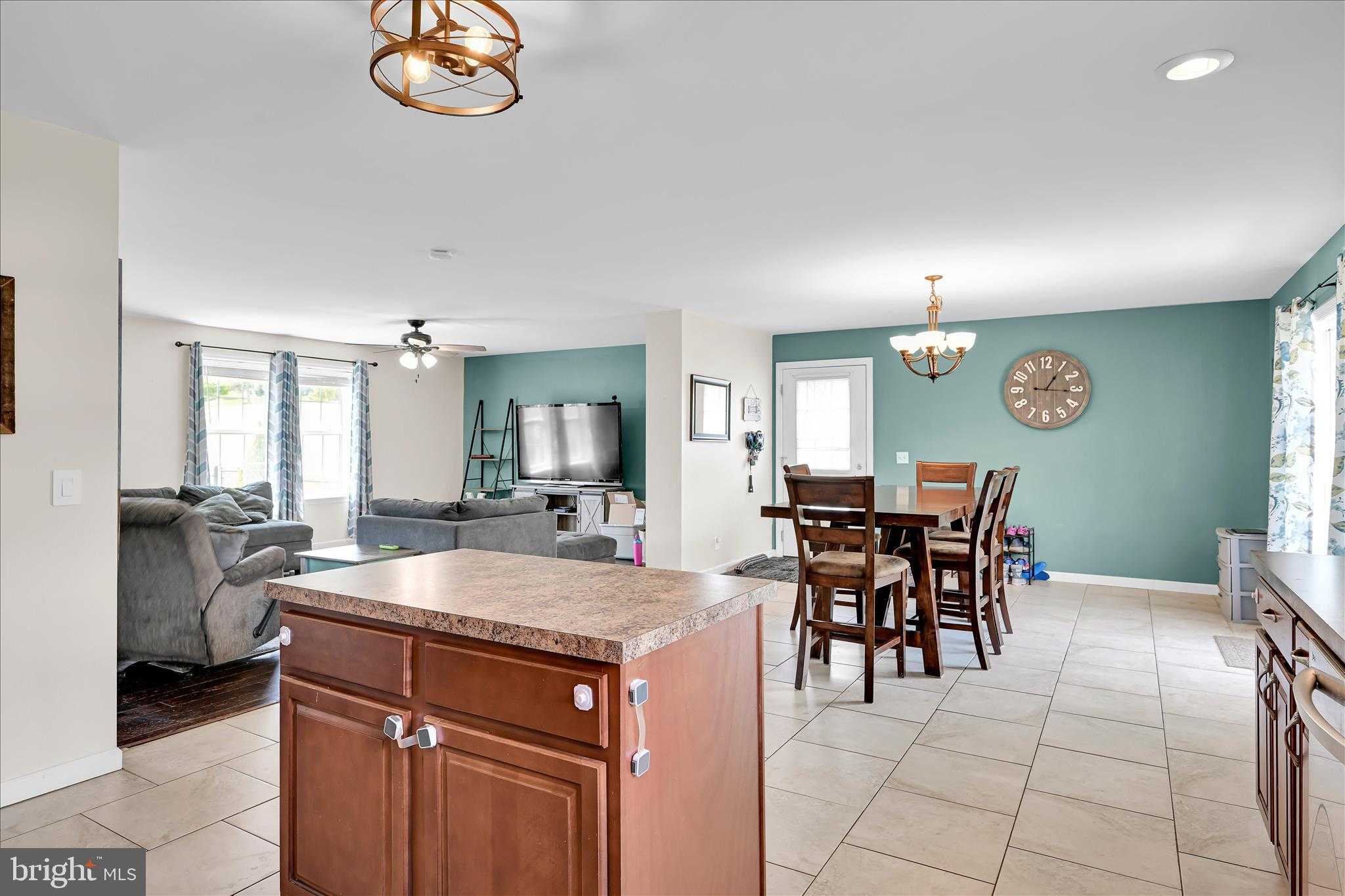 1665 Wampum Dr photo 16