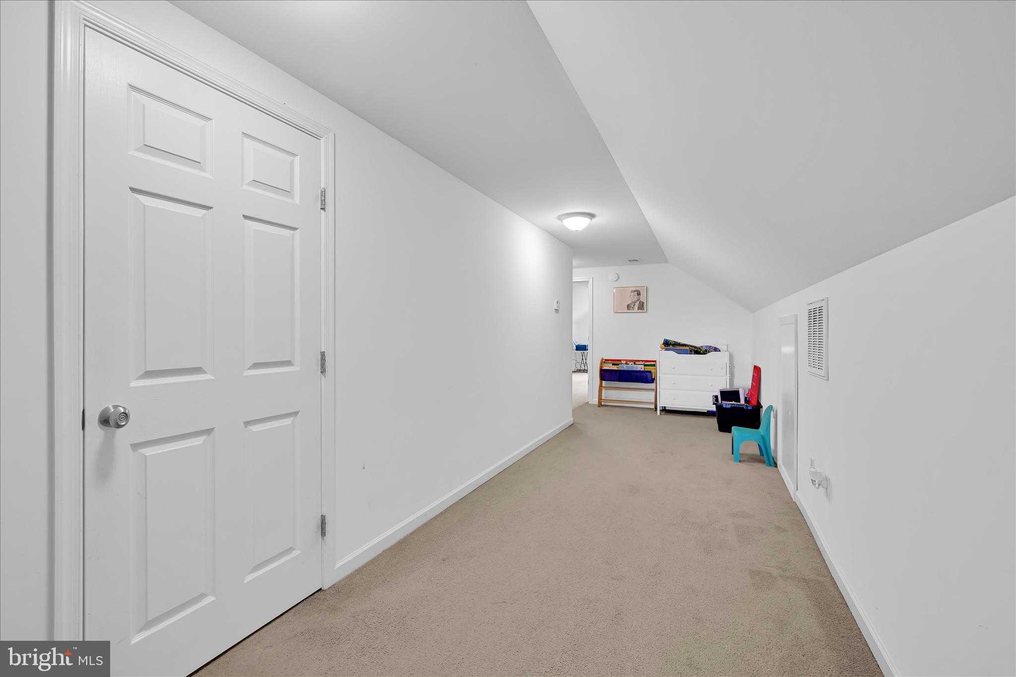 1665 Wampum Dr photo 31