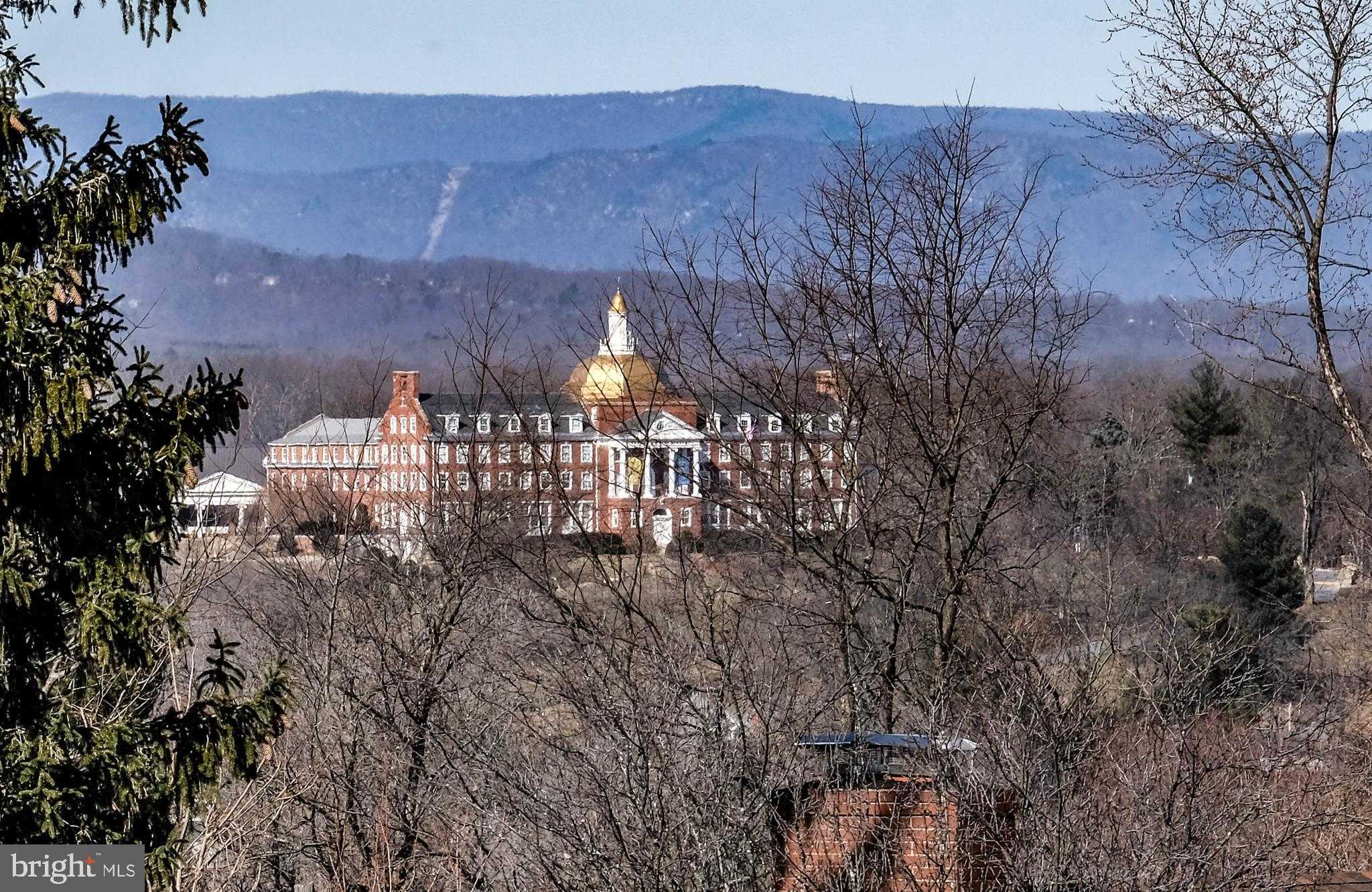 104 Wesley Ln photo 105