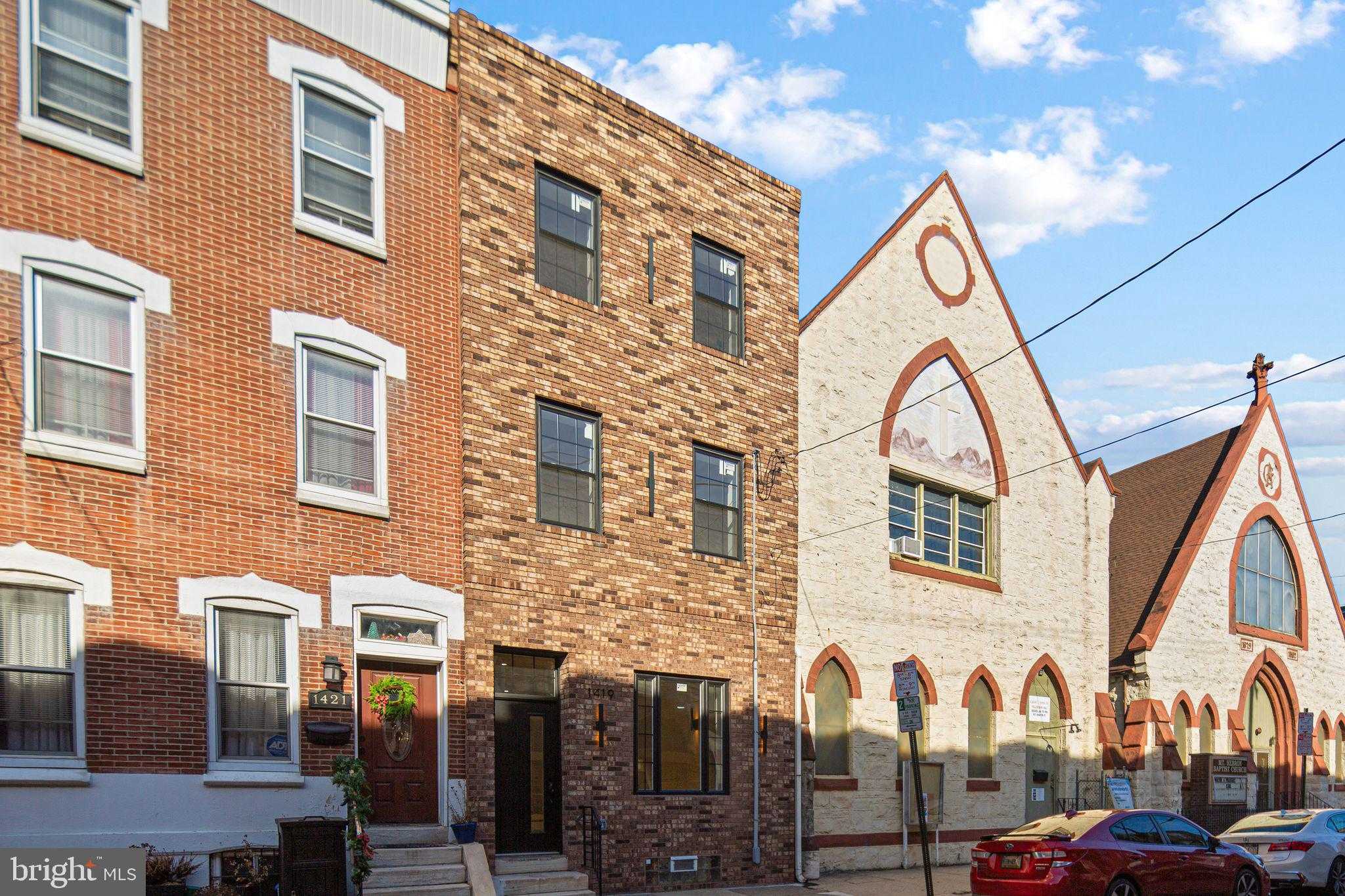 1419 Wharton St photo 37