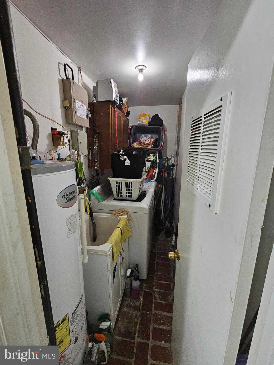 6405 Woodland Rd photo 13