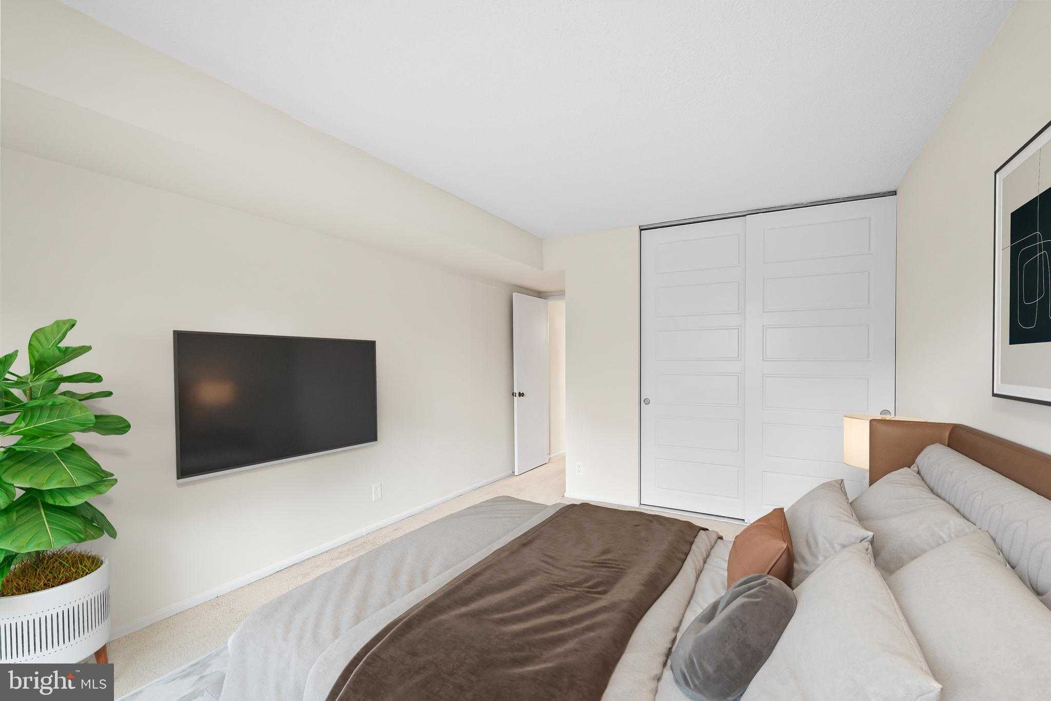 5904 Mount Eagle Dr Apt 201 photo 18