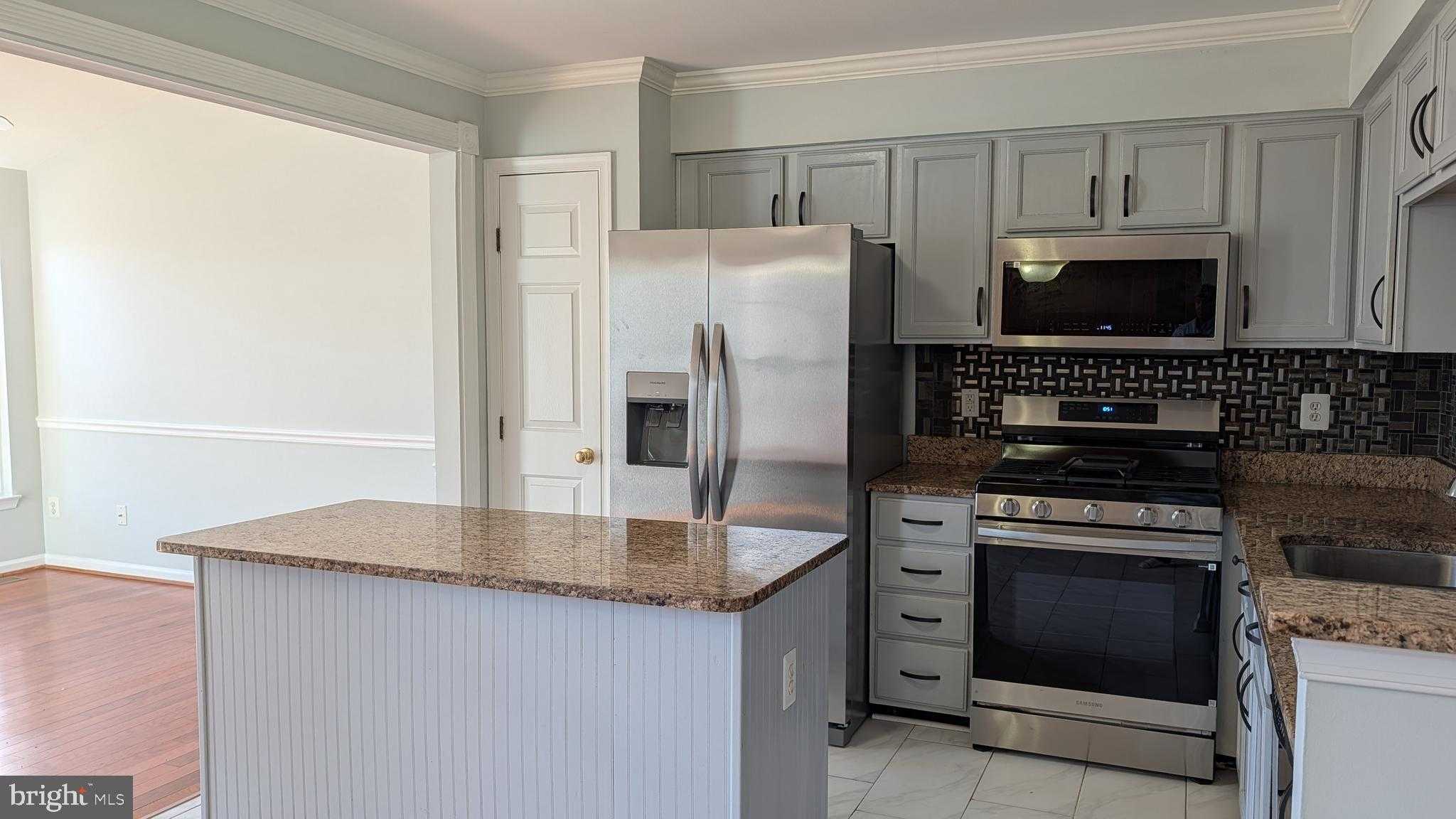 12751 Silvia Loop photo 19