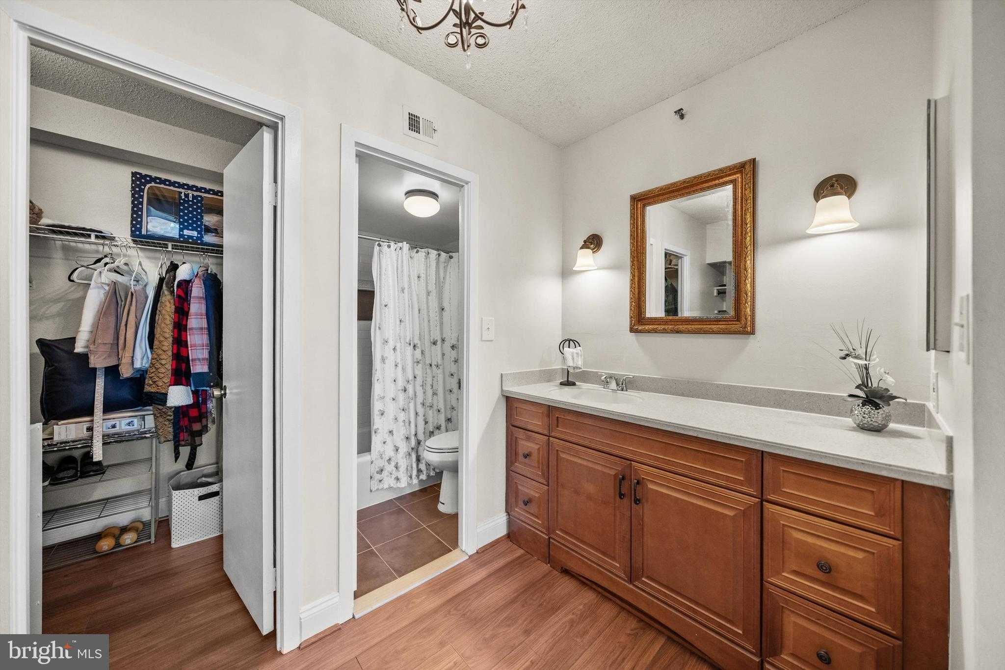 3713 S George Mason Dr Apt 904w photo 12