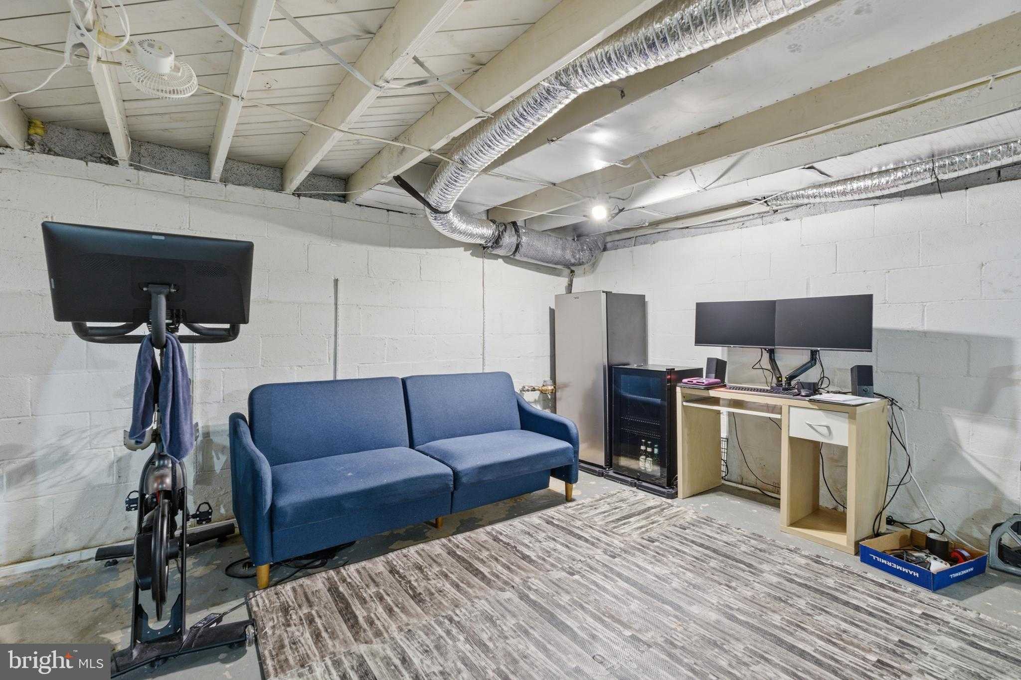 1014 Thrush Ln photo 24