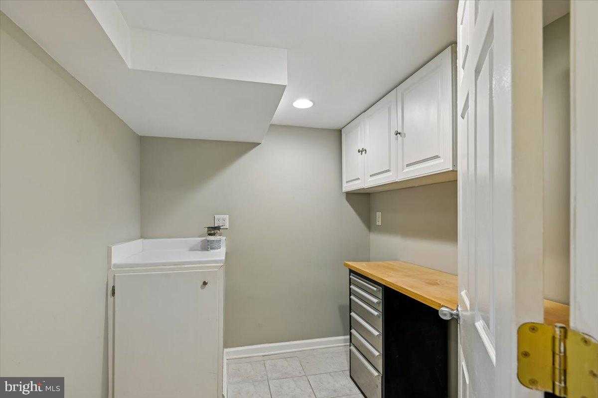 10121 Colonial Dr photo 25