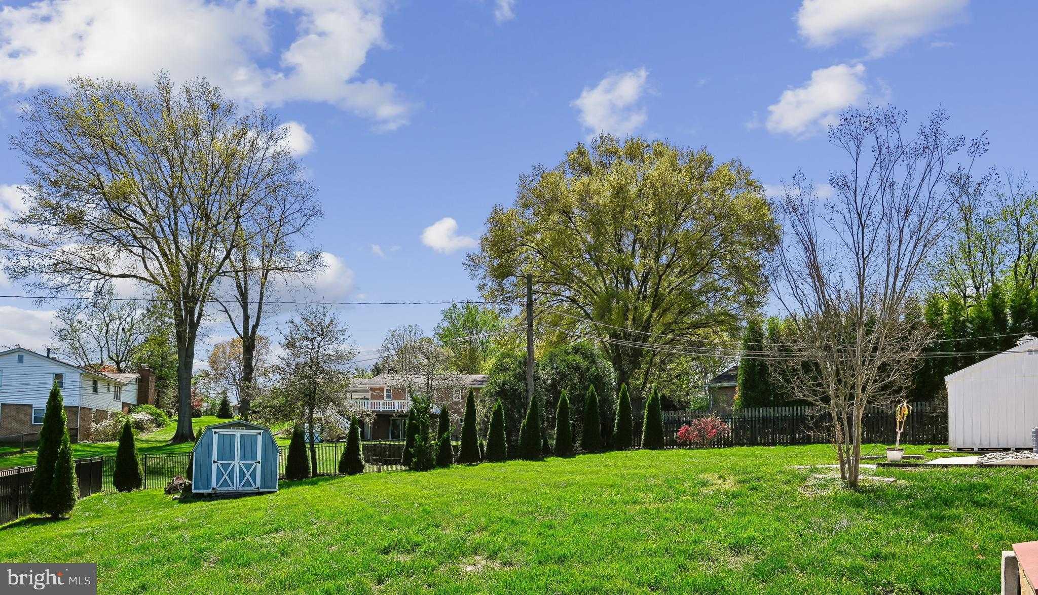 10121 Colonial Dr photo 28