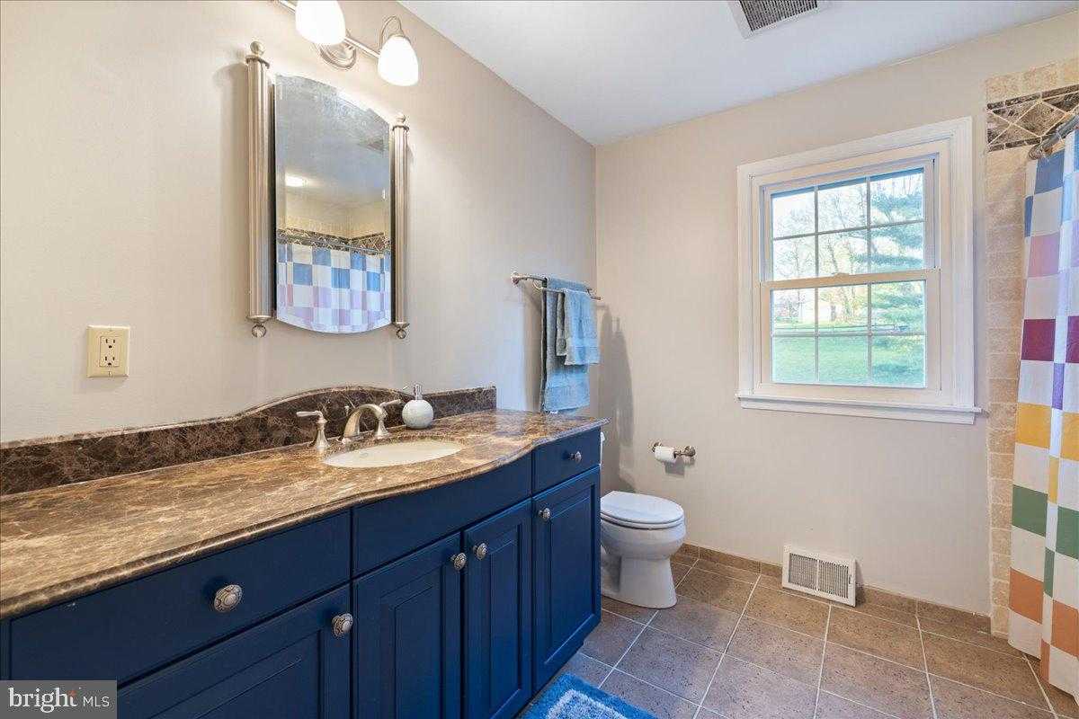 73 Brookside Dr photo 31