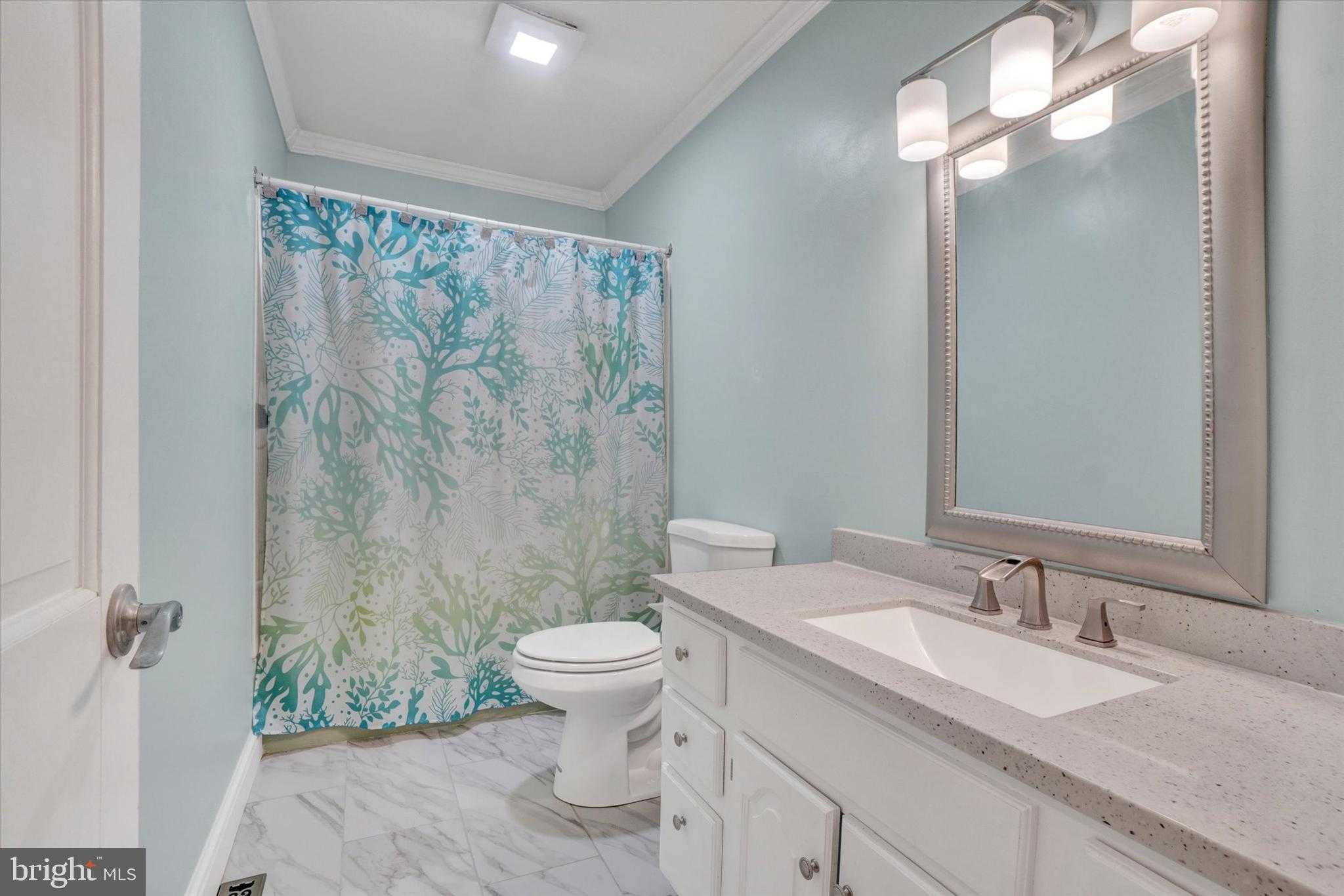 3870 Autumn Ln photo 17