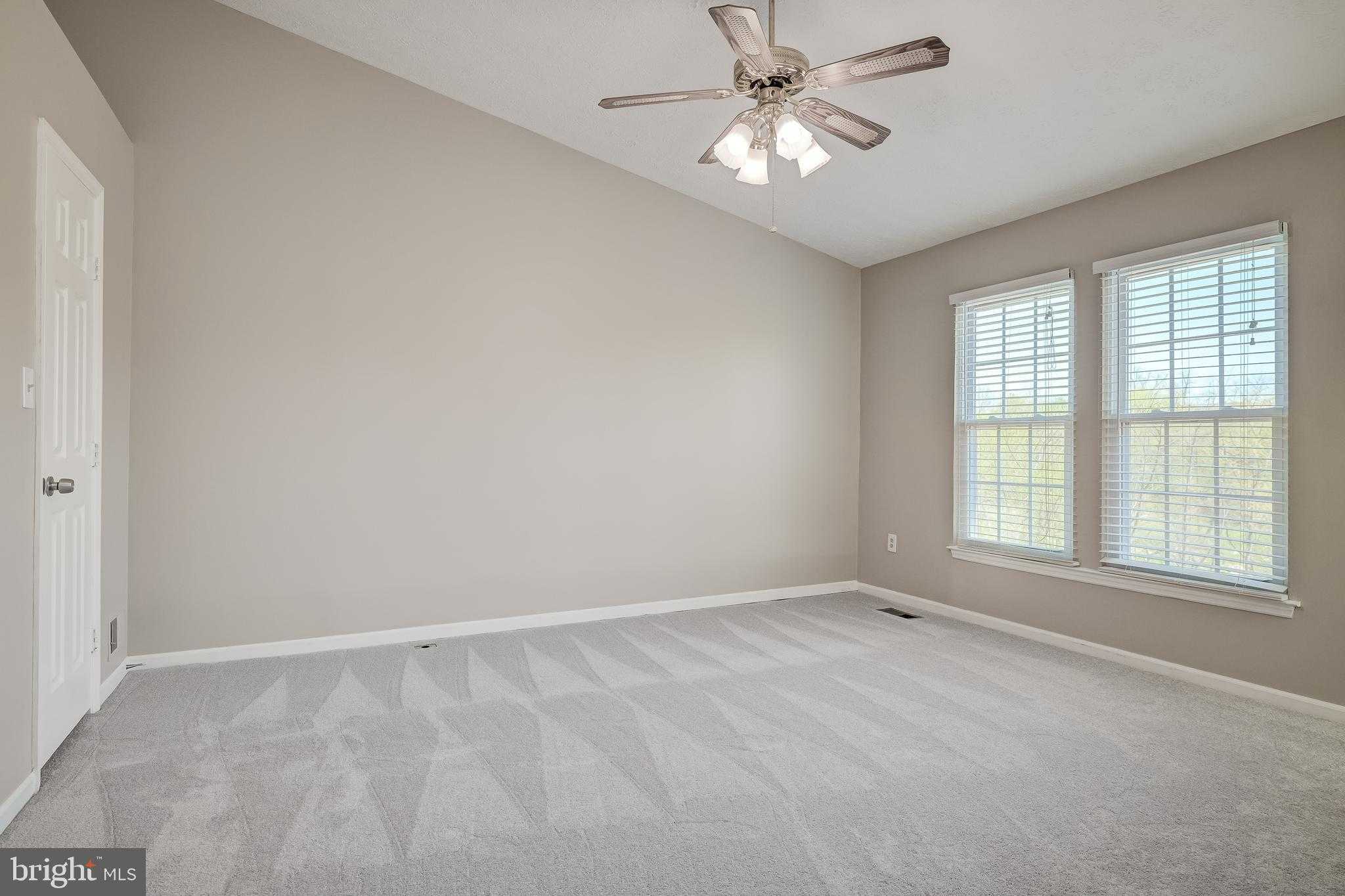 4527 Kingscup CT photo 18