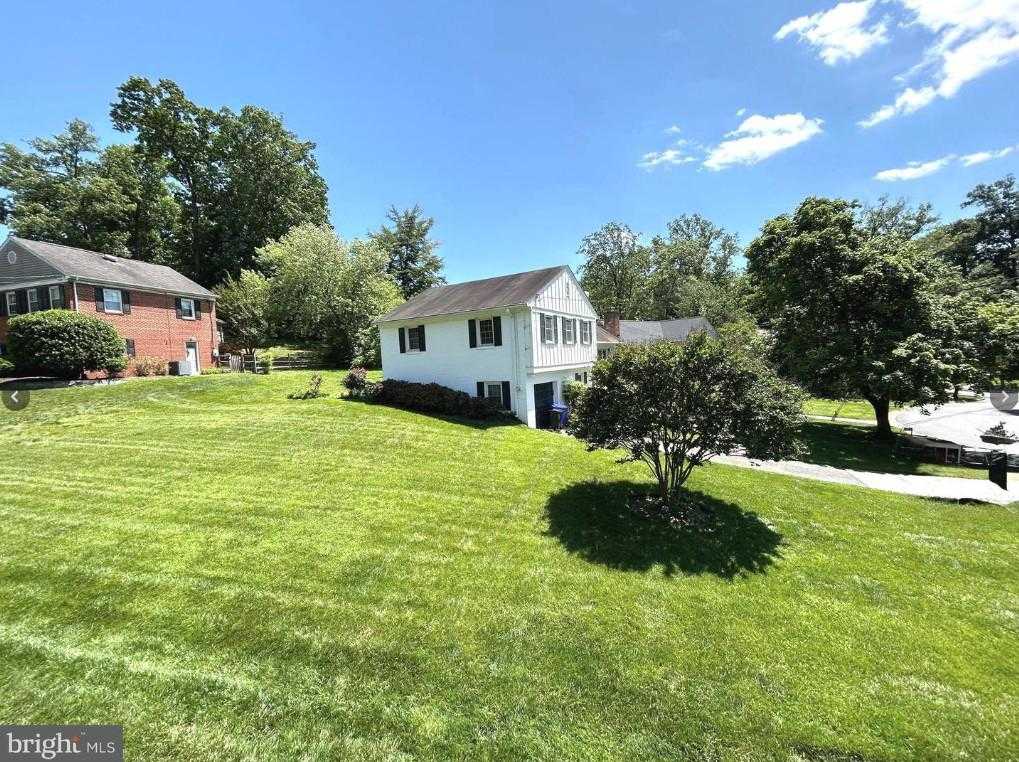 7805 Fulbright CT photo 2