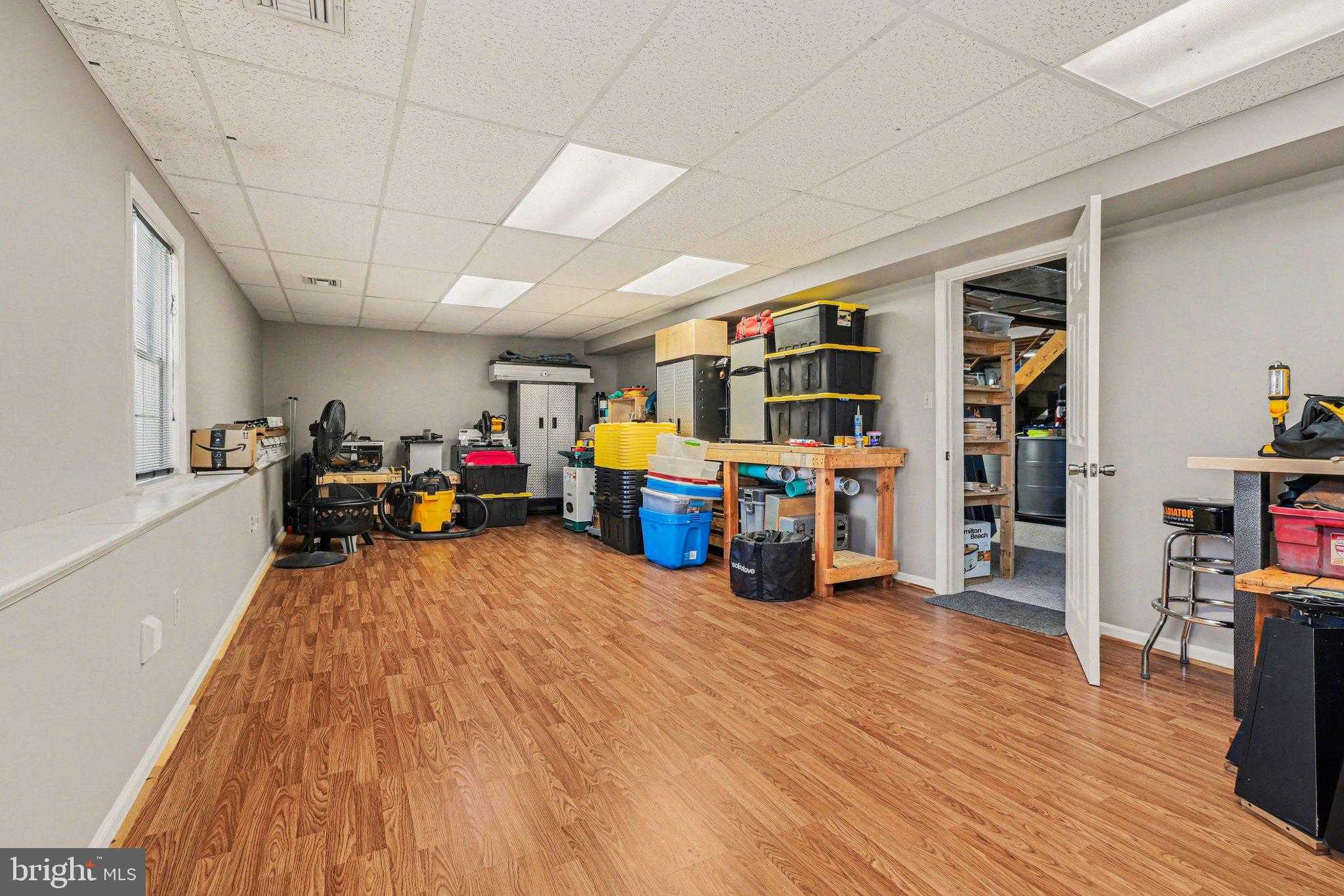 257 Park Ave photo 20