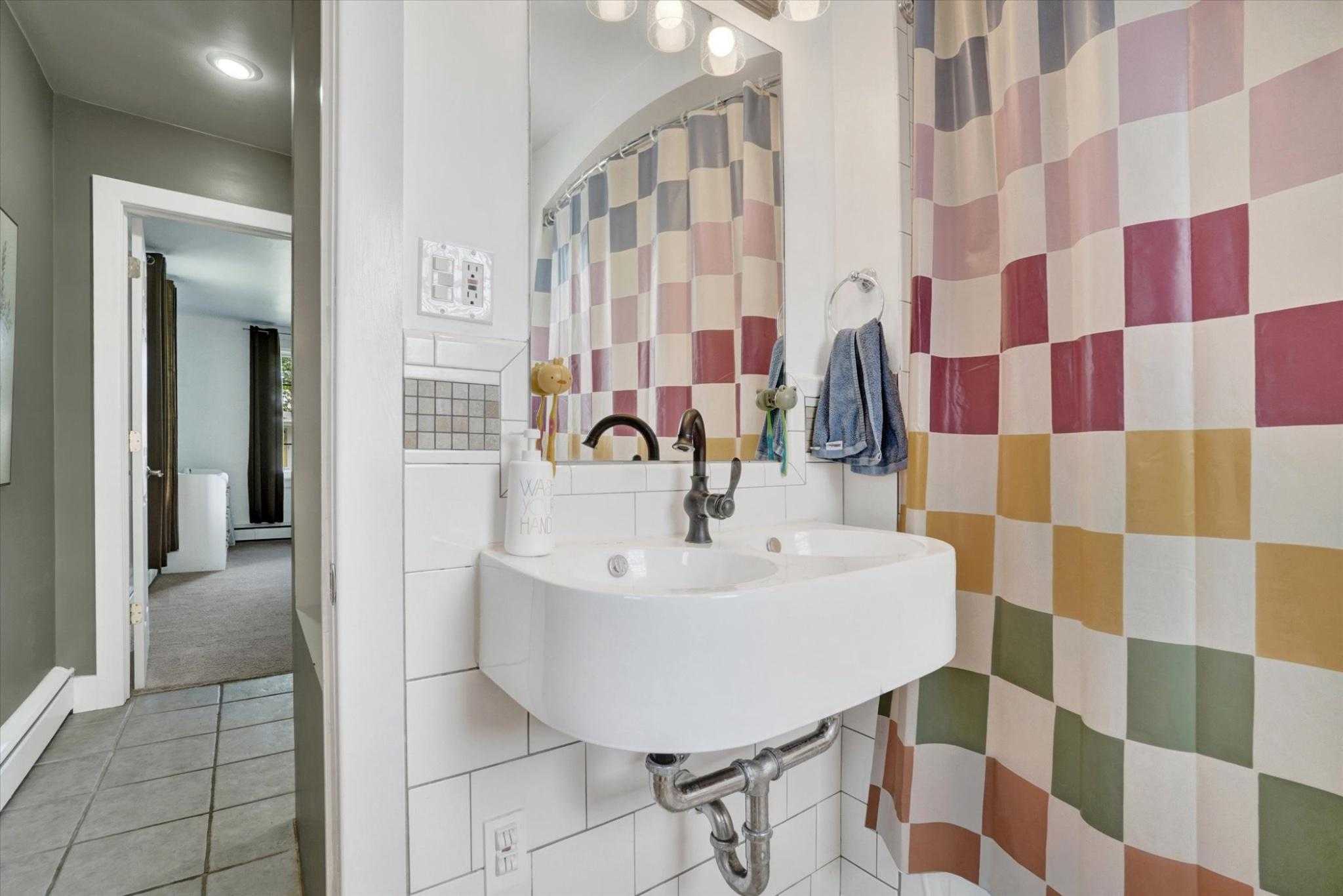 144 S Lockwillow Ave photo 22