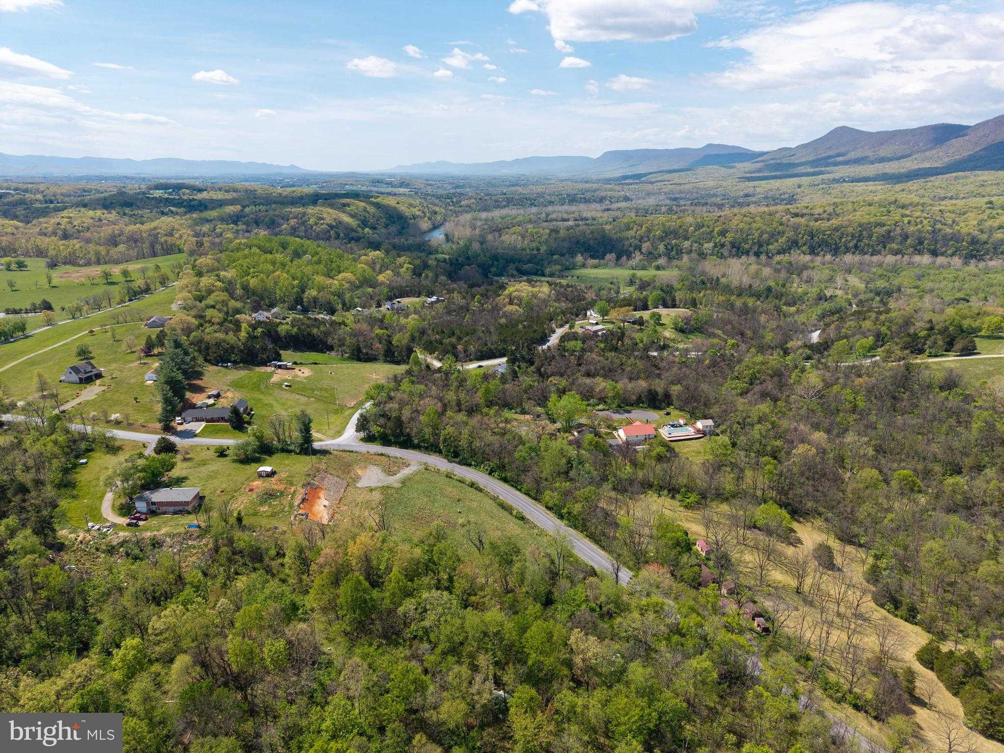 400 Good Mill Rd photo 11