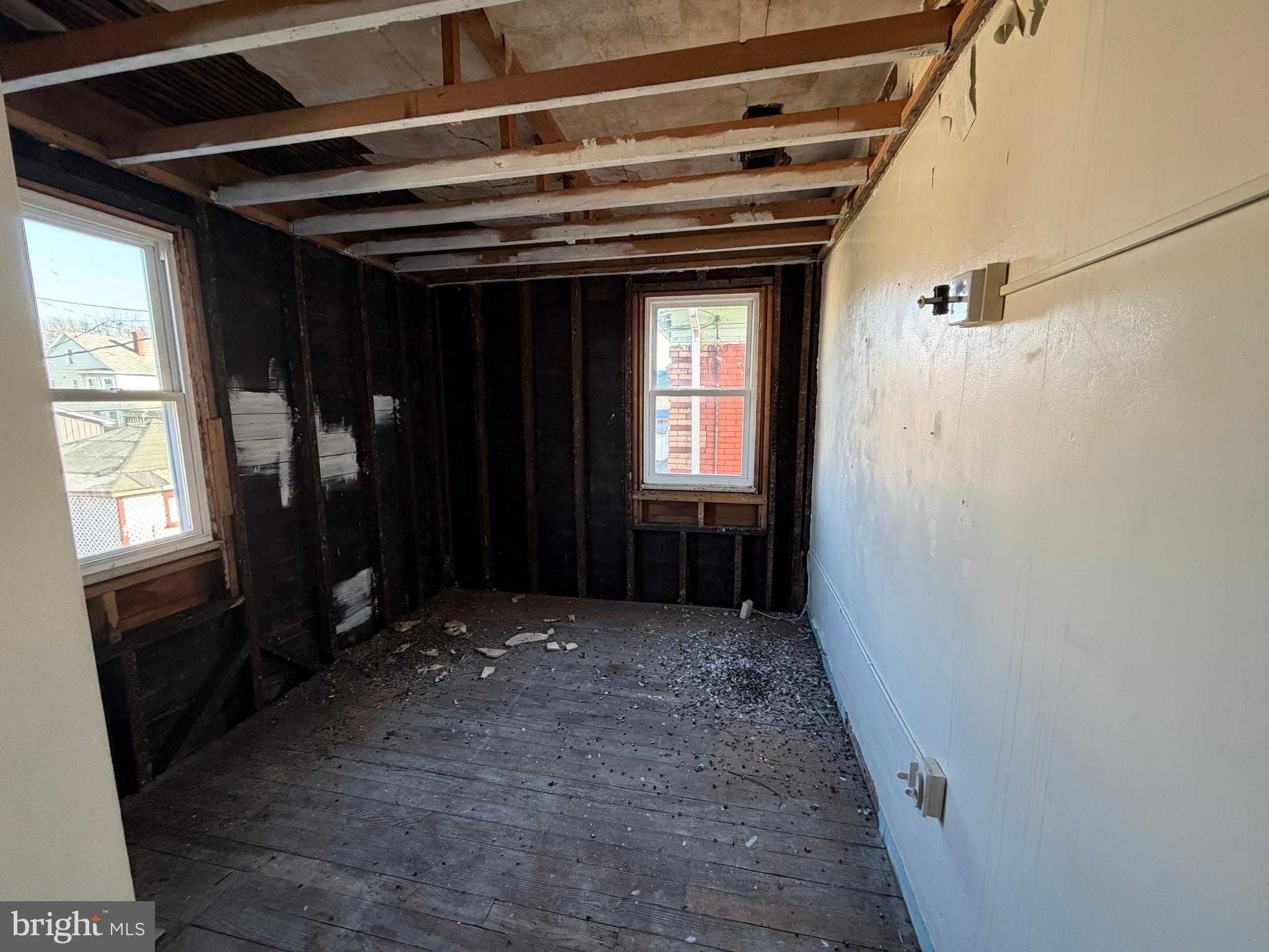 2320 W Chestnut Ave # 22 photo 52