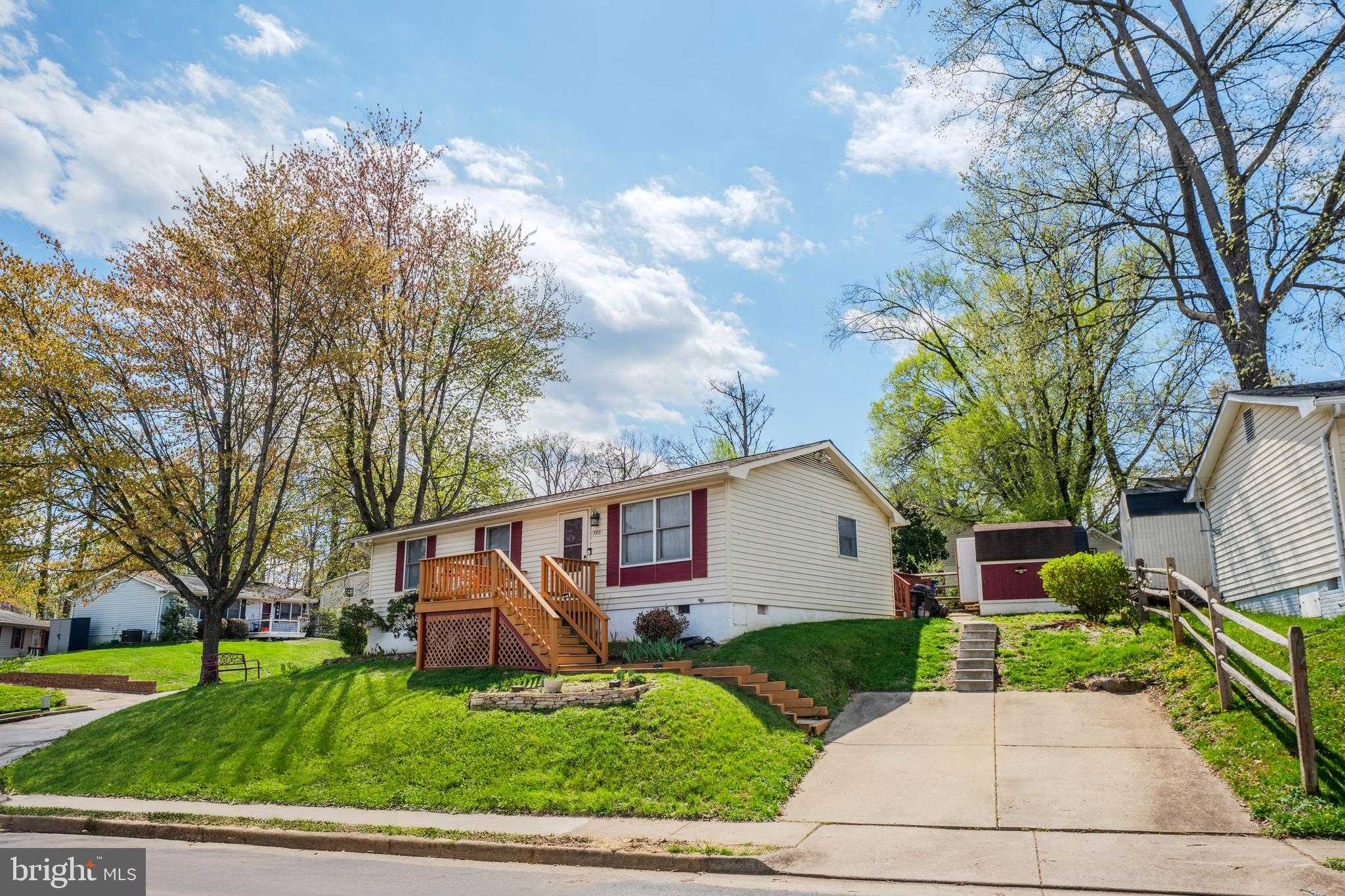 599 Rockbridge Dr SE, Leesburg