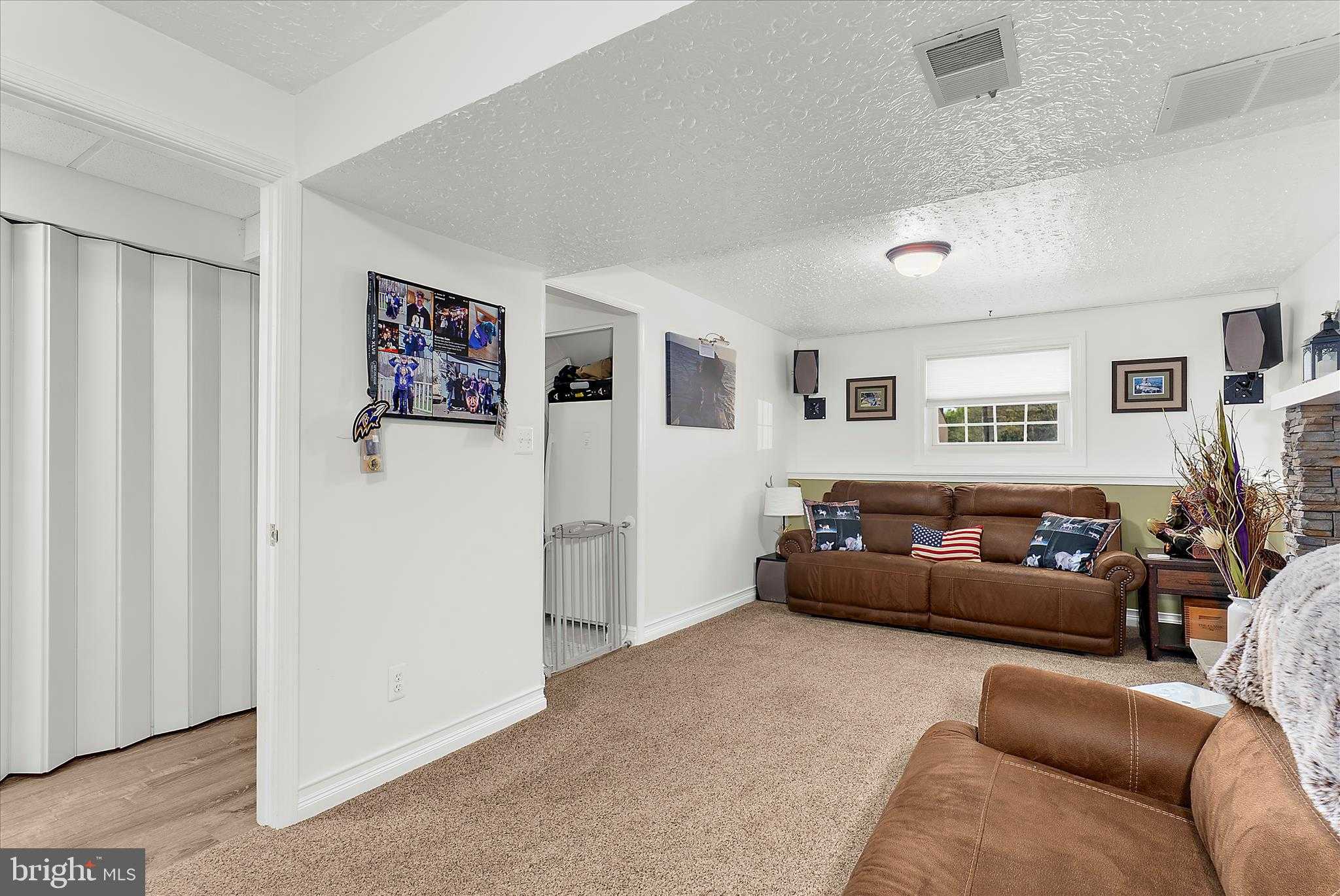 379 Dublin Dr photo 20