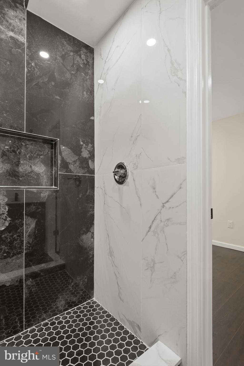 248 S 2nd St photo 21