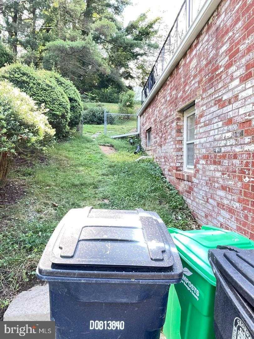 5103 Acorn Dr photo 17