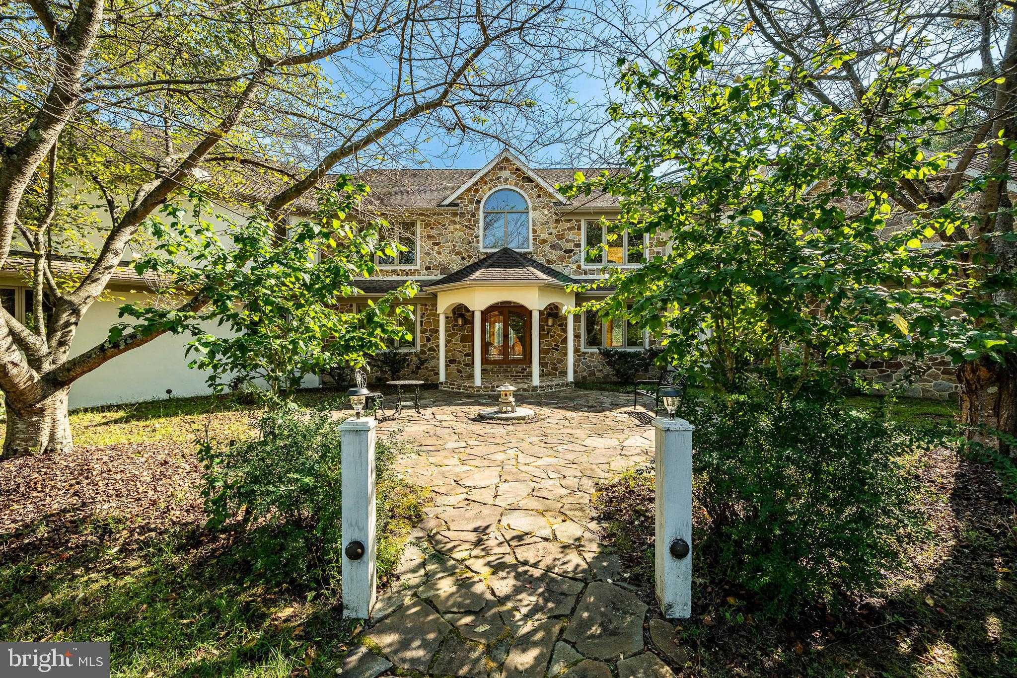 438 Ground Hog College Rd photo 85