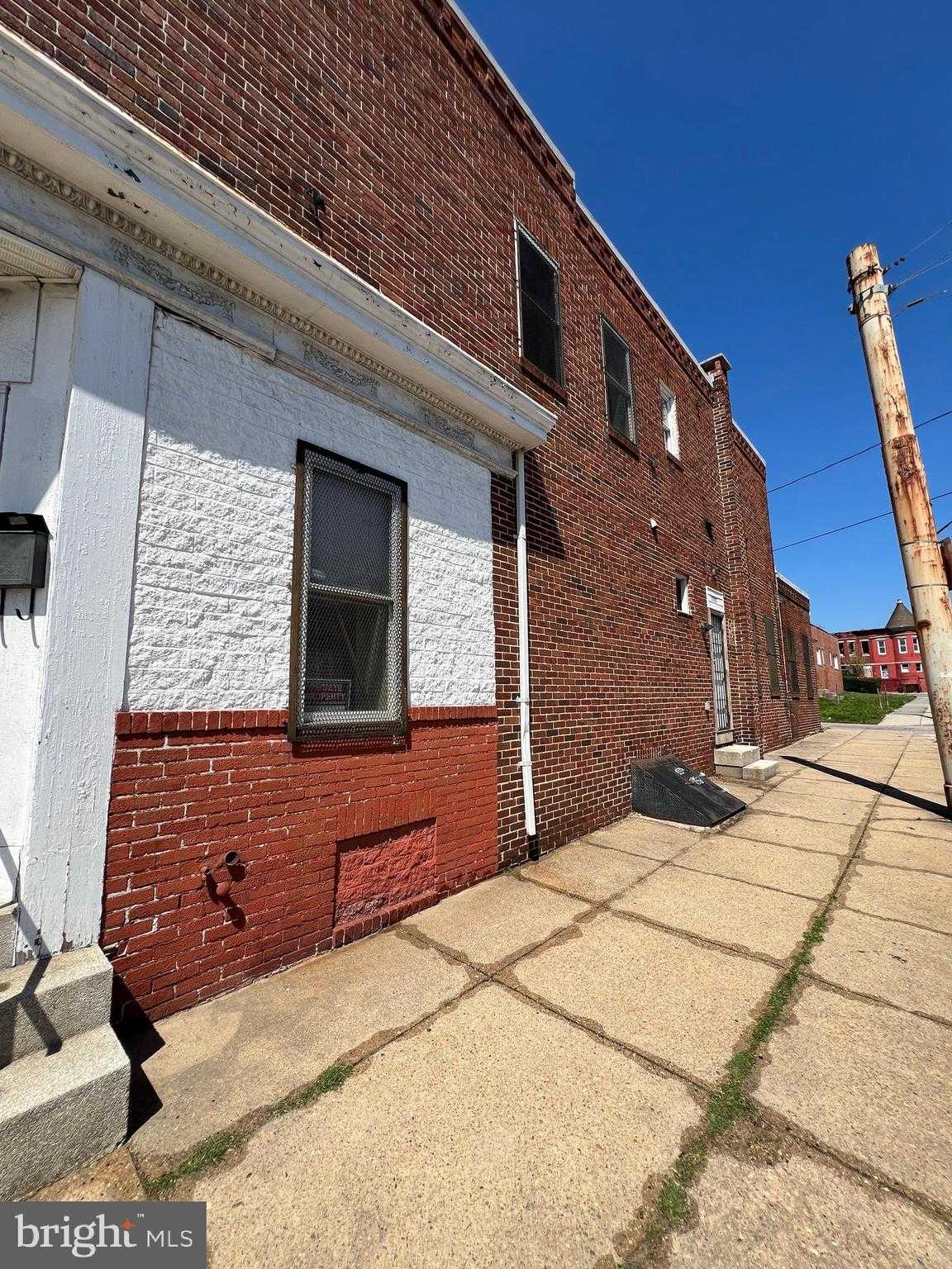 2301 N Monroe St photo 7