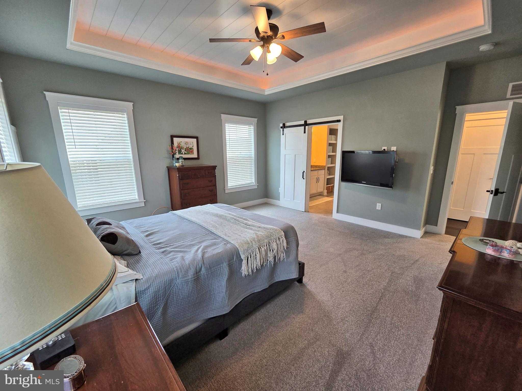 1071 Valley Crossing Dr photo 31