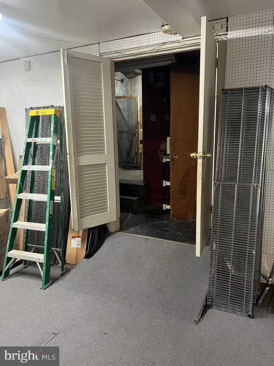 5505 N 5th St # 09 photo 13