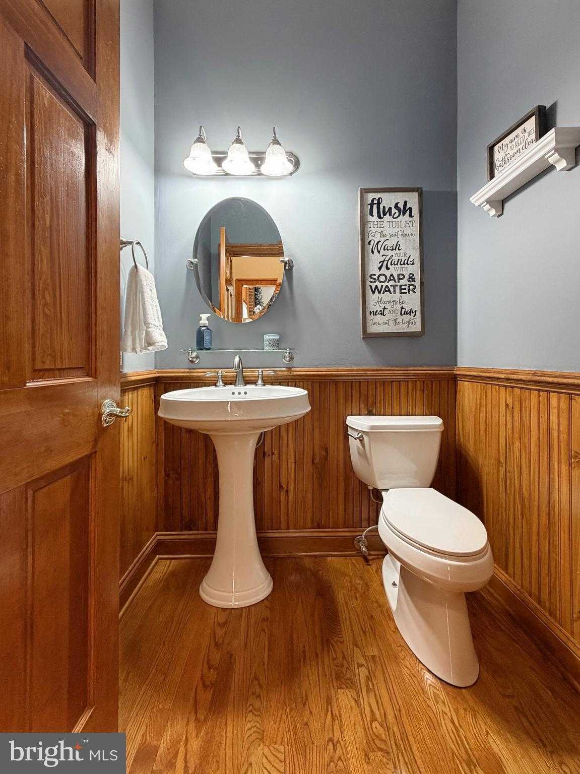 9590 May Day St photo 44