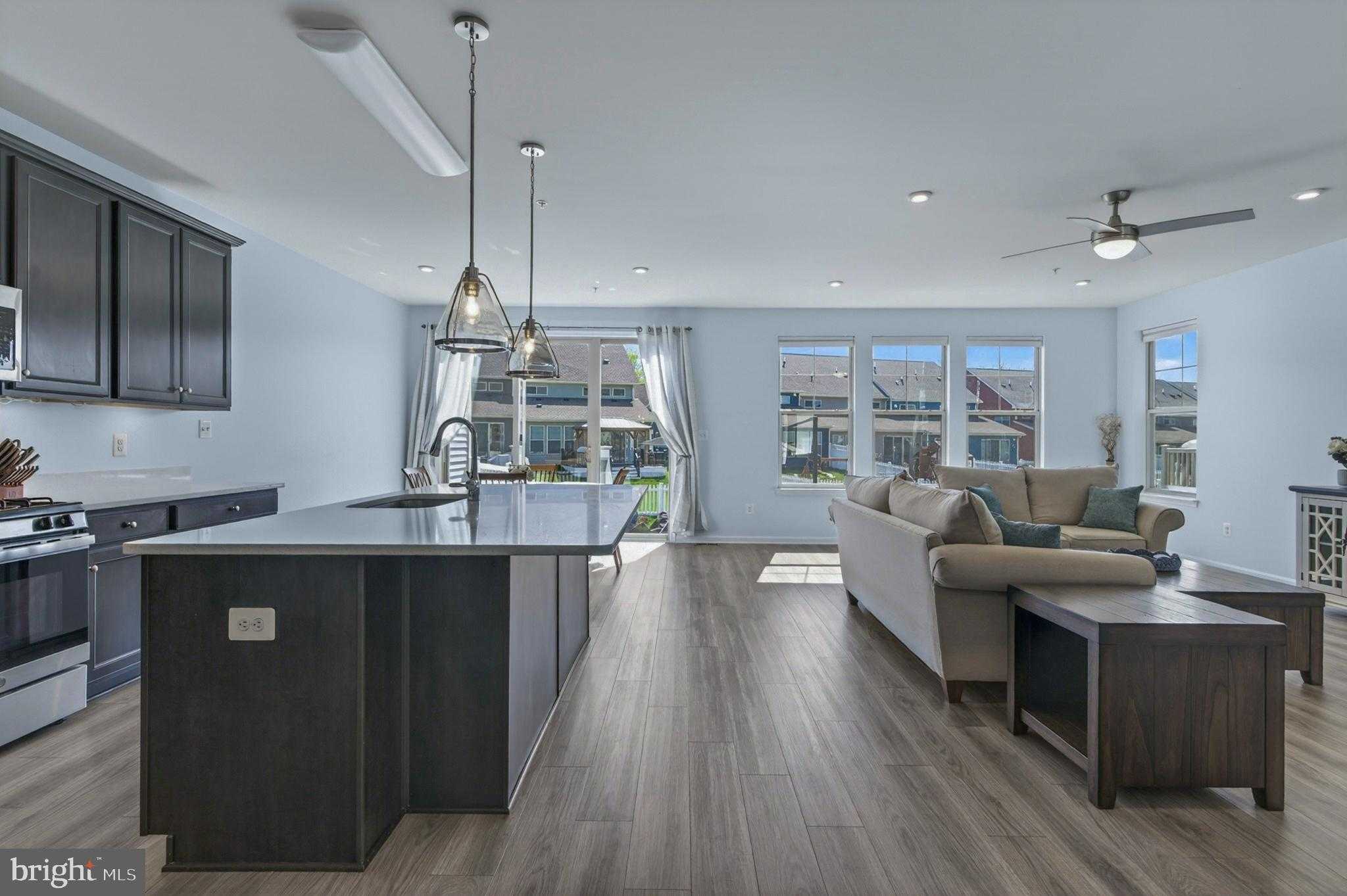 1414 Berlin Dr photo 8