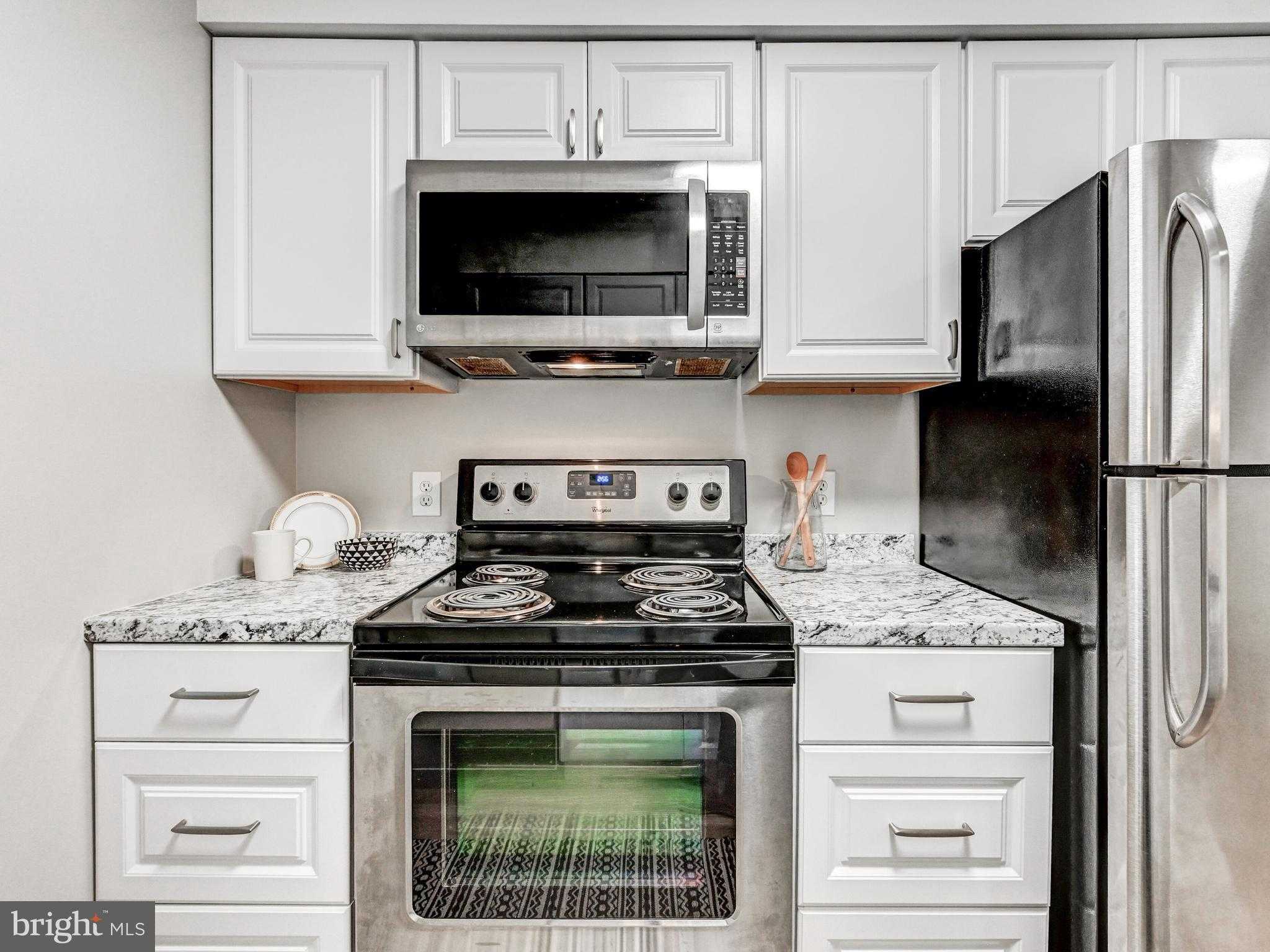 8381 Montgomery Run Rd photo 7