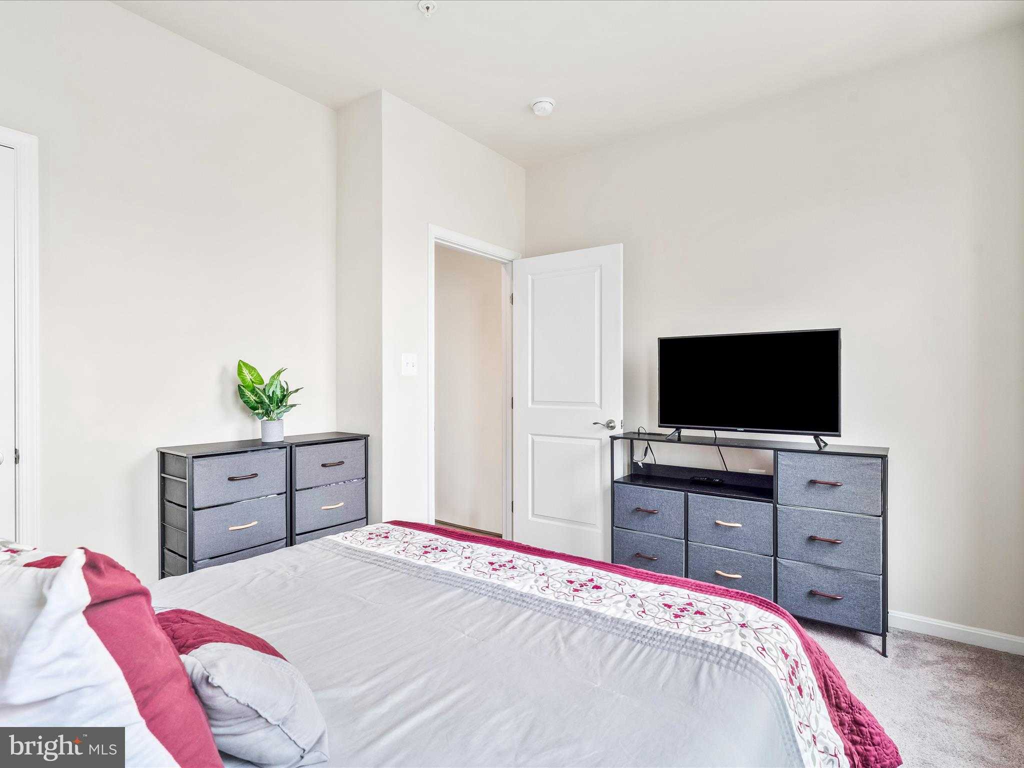 822 Lindley Rd photo 39