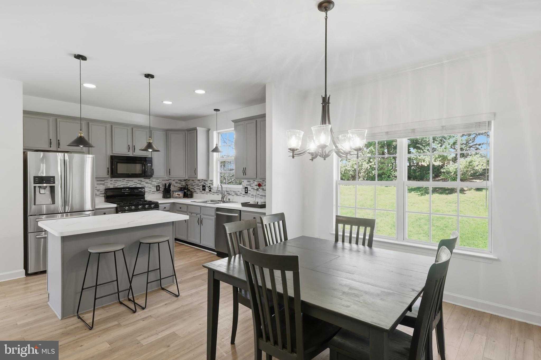 6310 Remington Dr photo 14